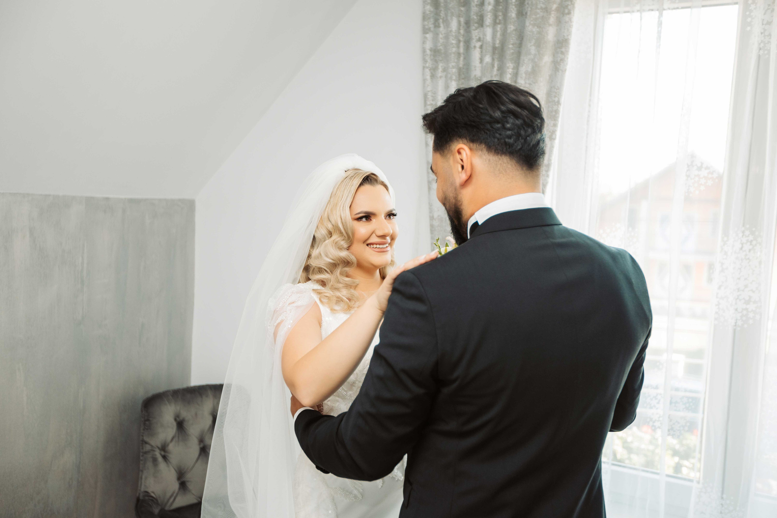 Roxana & Andrei. Contrast Studio