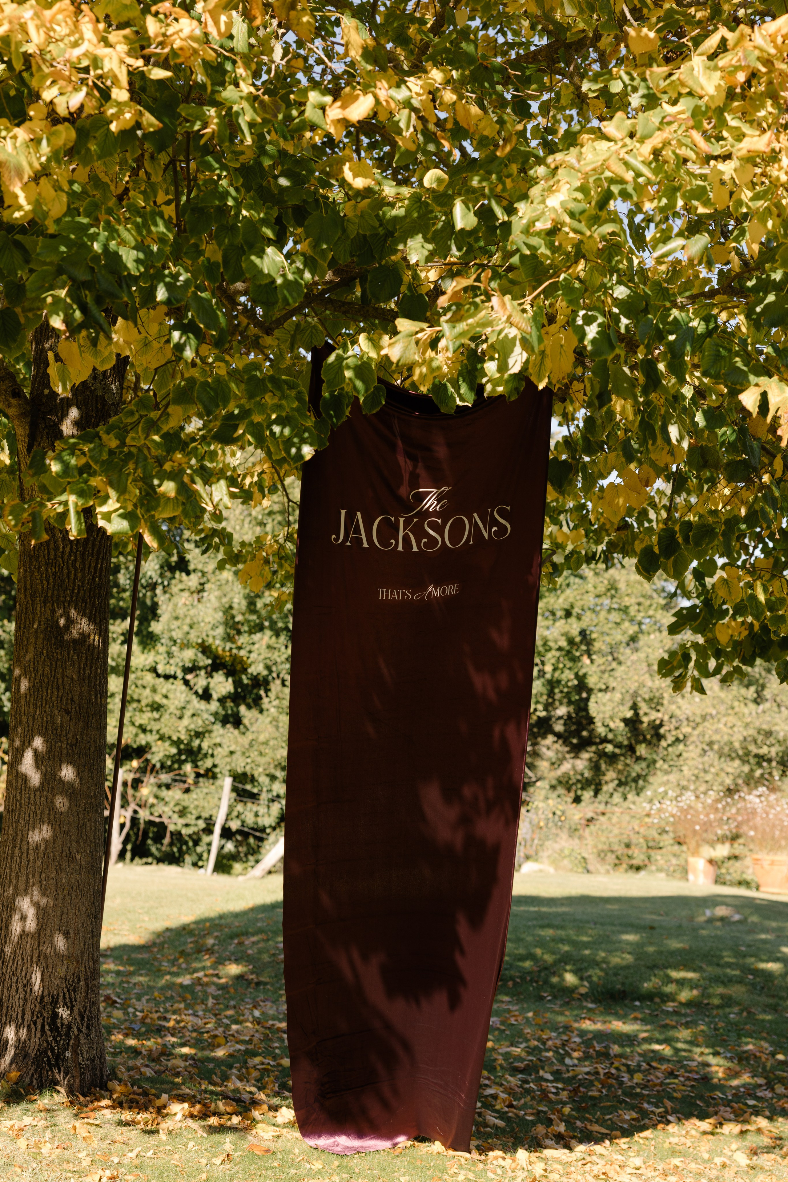 Mitcell&Melanie digital. Wedding photographer Italy