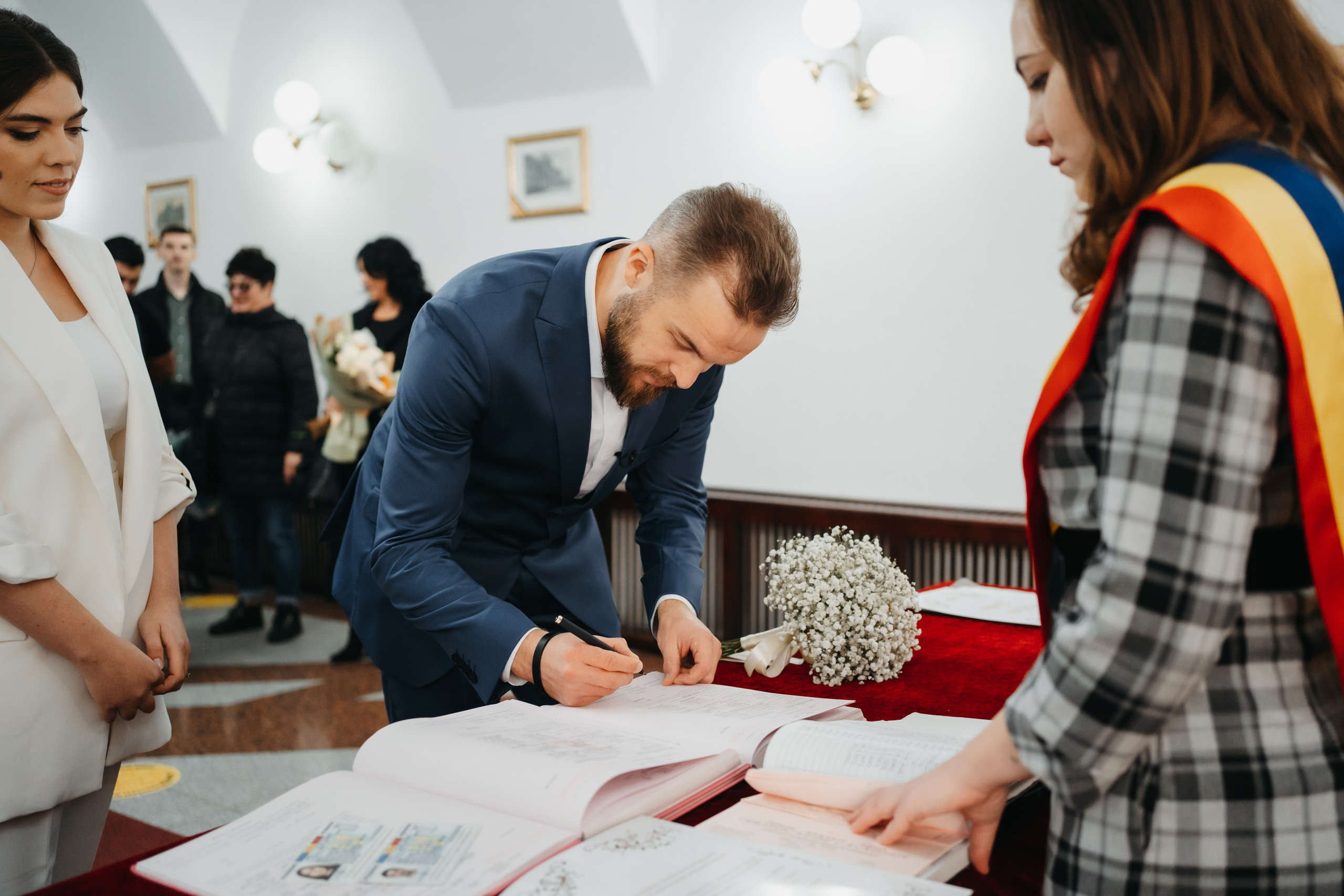 Fotograf stare civila Iasi. Fotograf Nunta Iasi - Hearts & Pictures