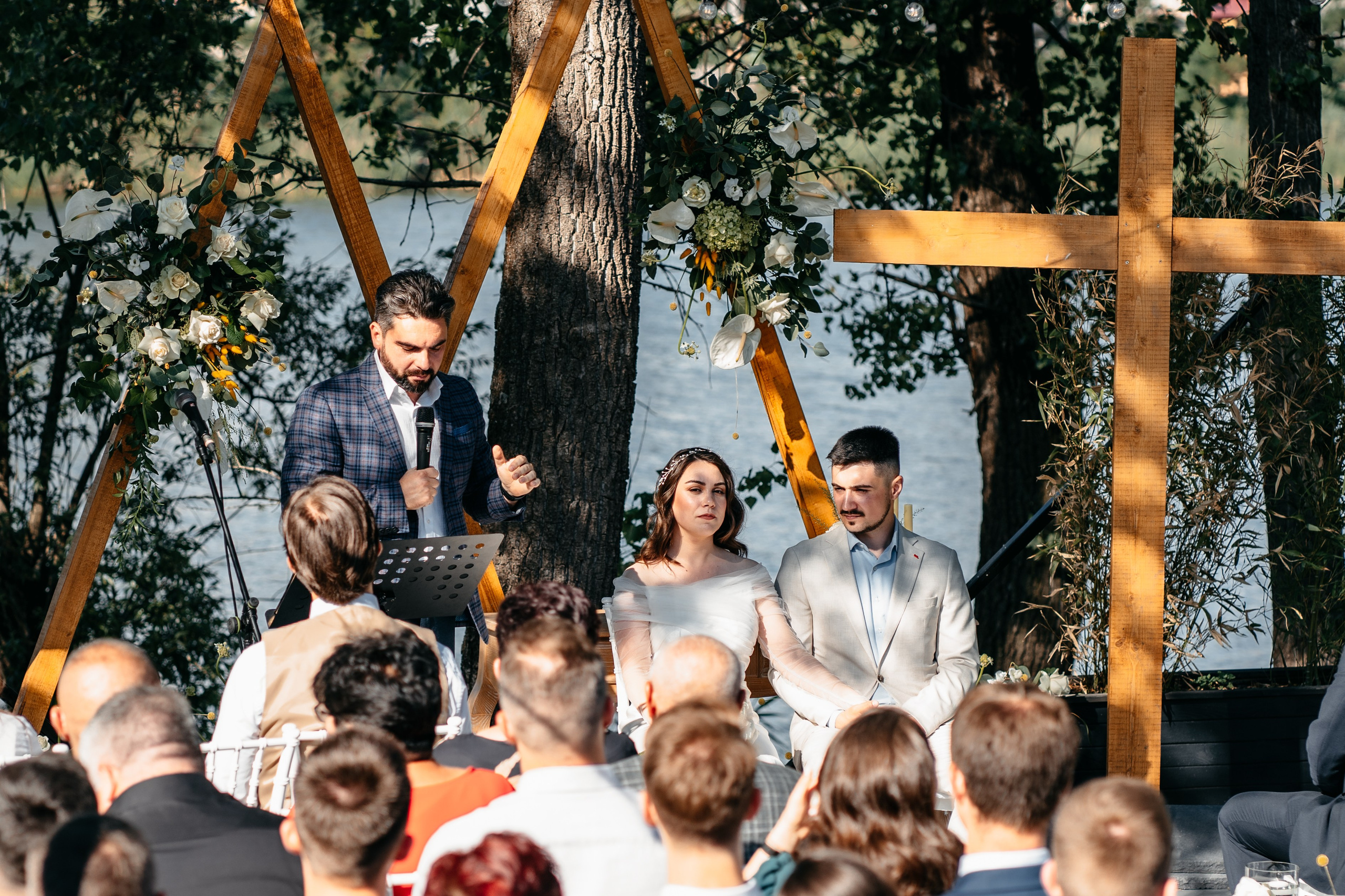 R & R. Fotograf Nunta Iasi - Hearts & Pictures