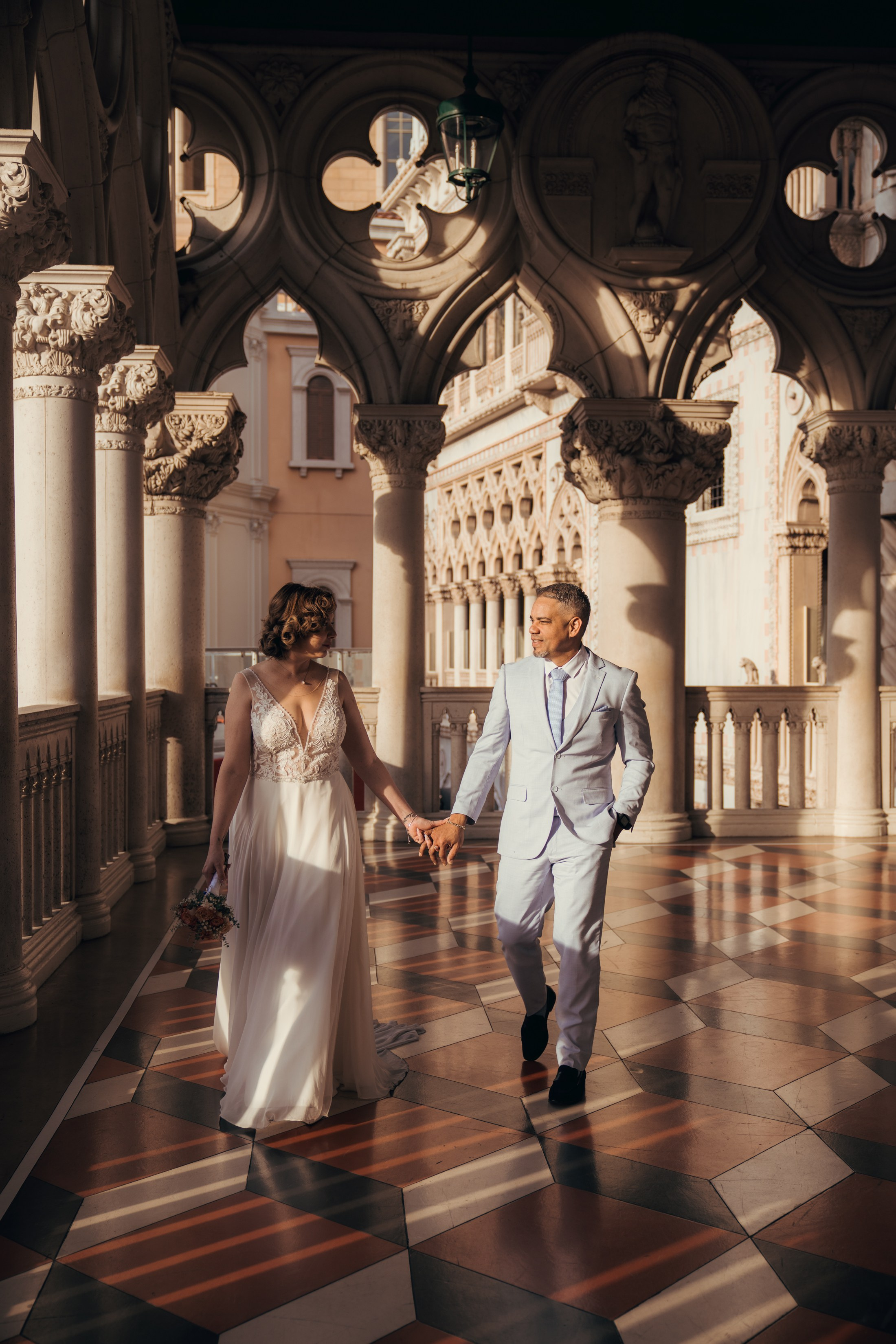 Ivelis&Manuel. Wedding & elopement photographer Viktoriya Kravtsov. Las Vegas