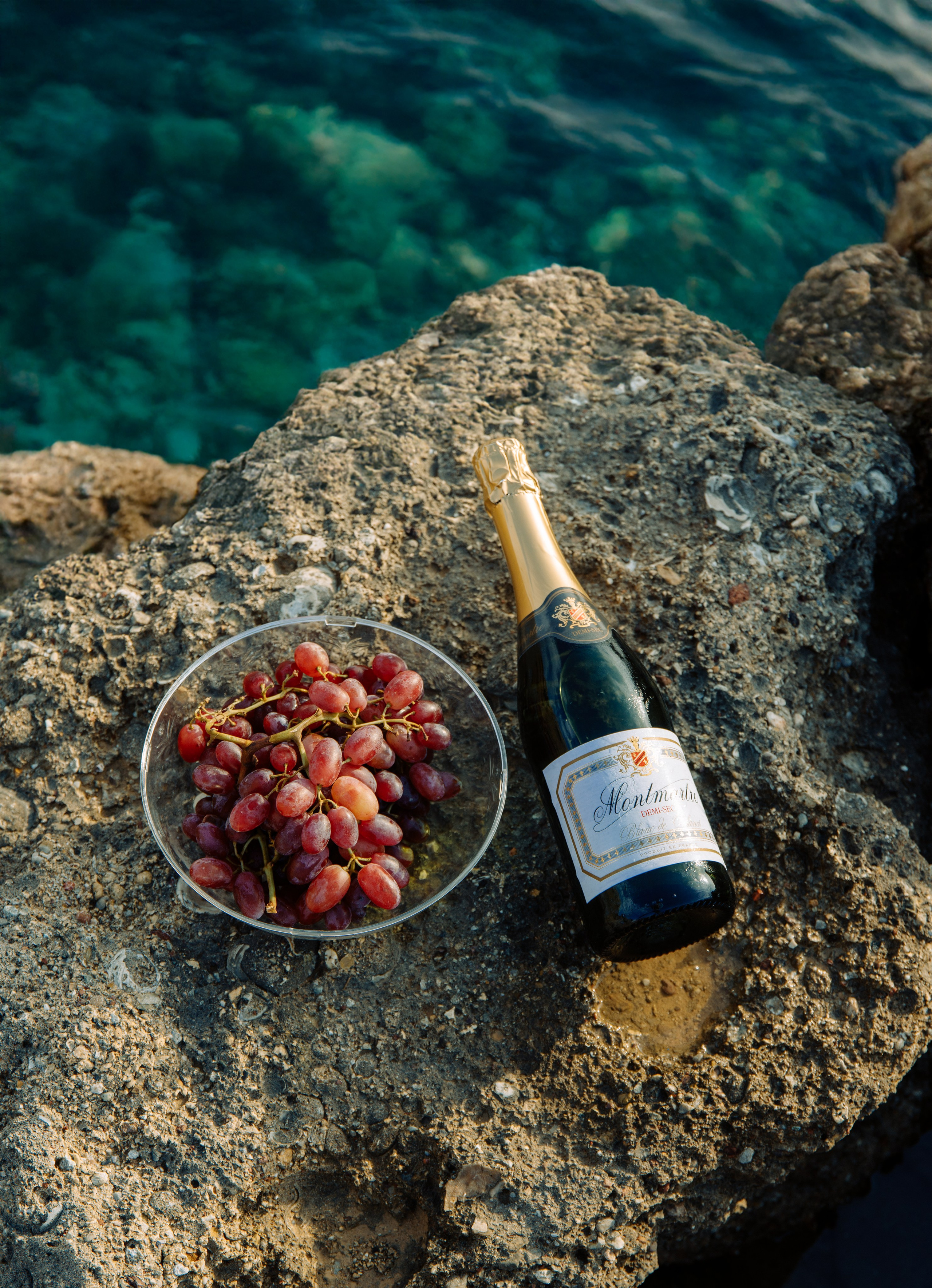 Amelda and Blerton. Renate Woeste | Wedding planner in Rhodes. Creating dream weddings by the sea. Let’s make your special day unforgettable