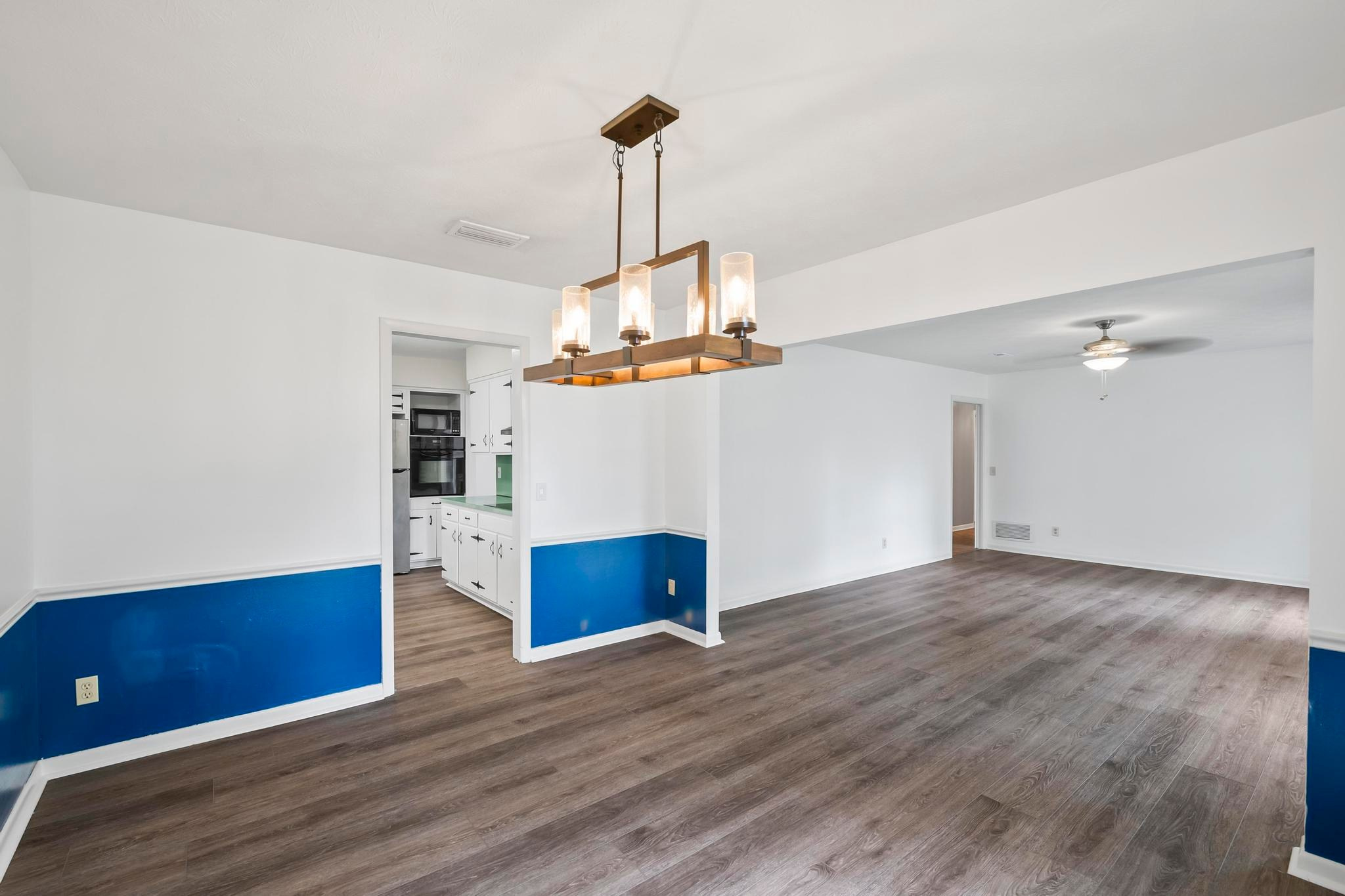 Carlotta Rd W, Jacksonville Fl 32 211