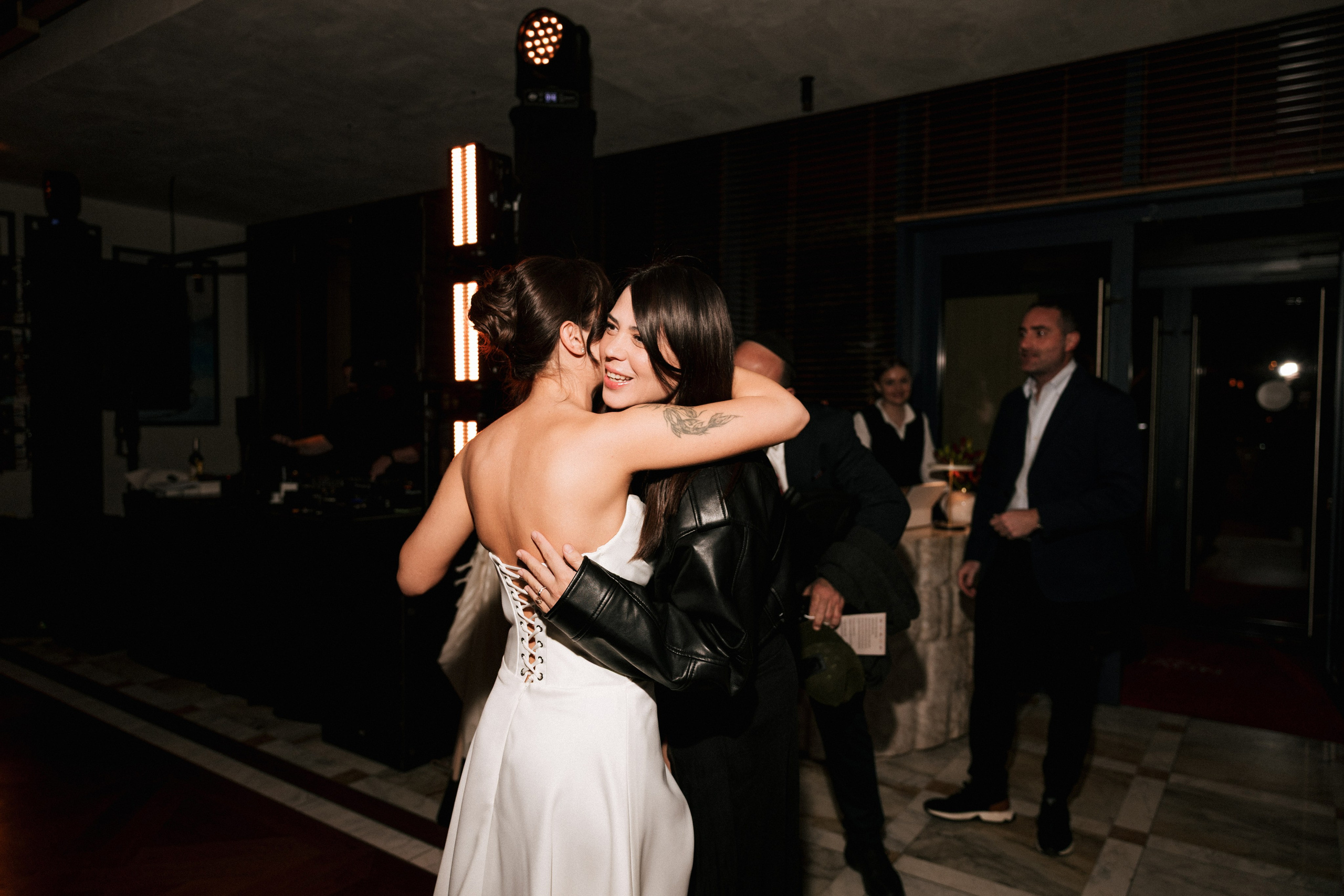 Anastasiya & Ishay. Photographer Alina Sparrow