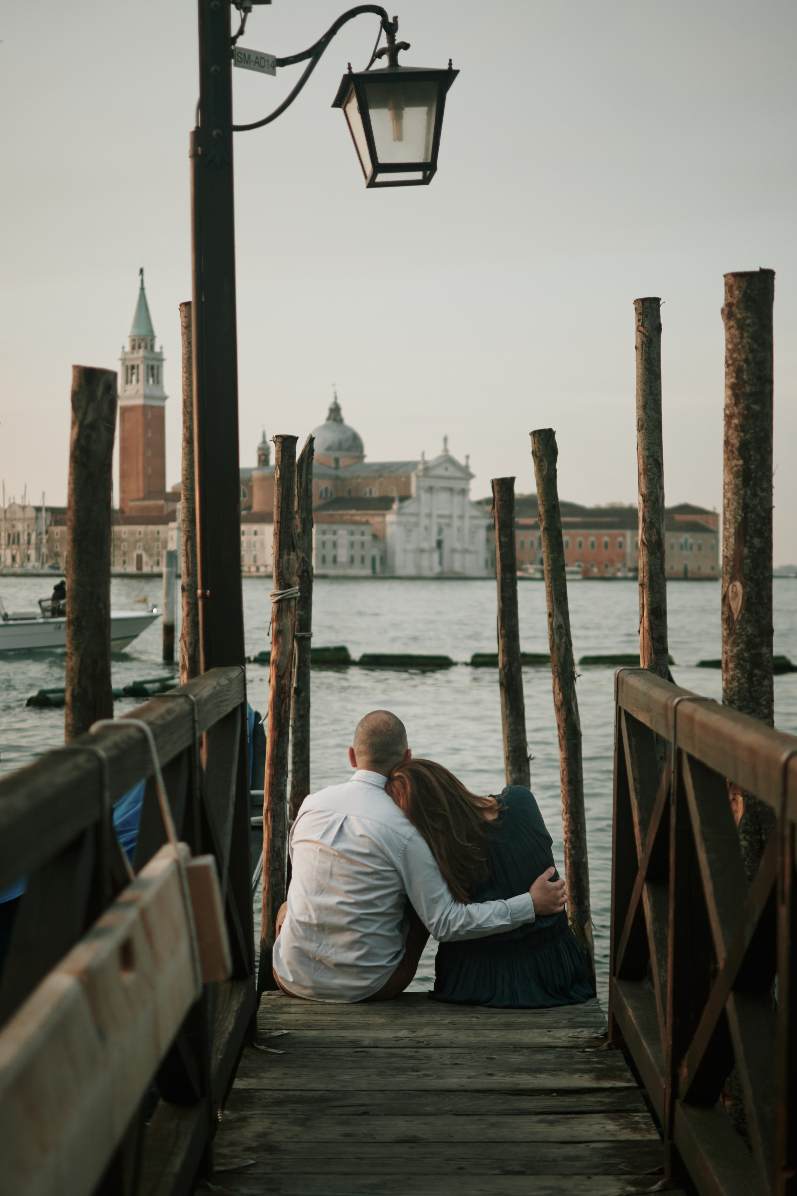 Morning engagement photoshoot in Venice. Фотограф в Венеции, Италия. Зотова Яна