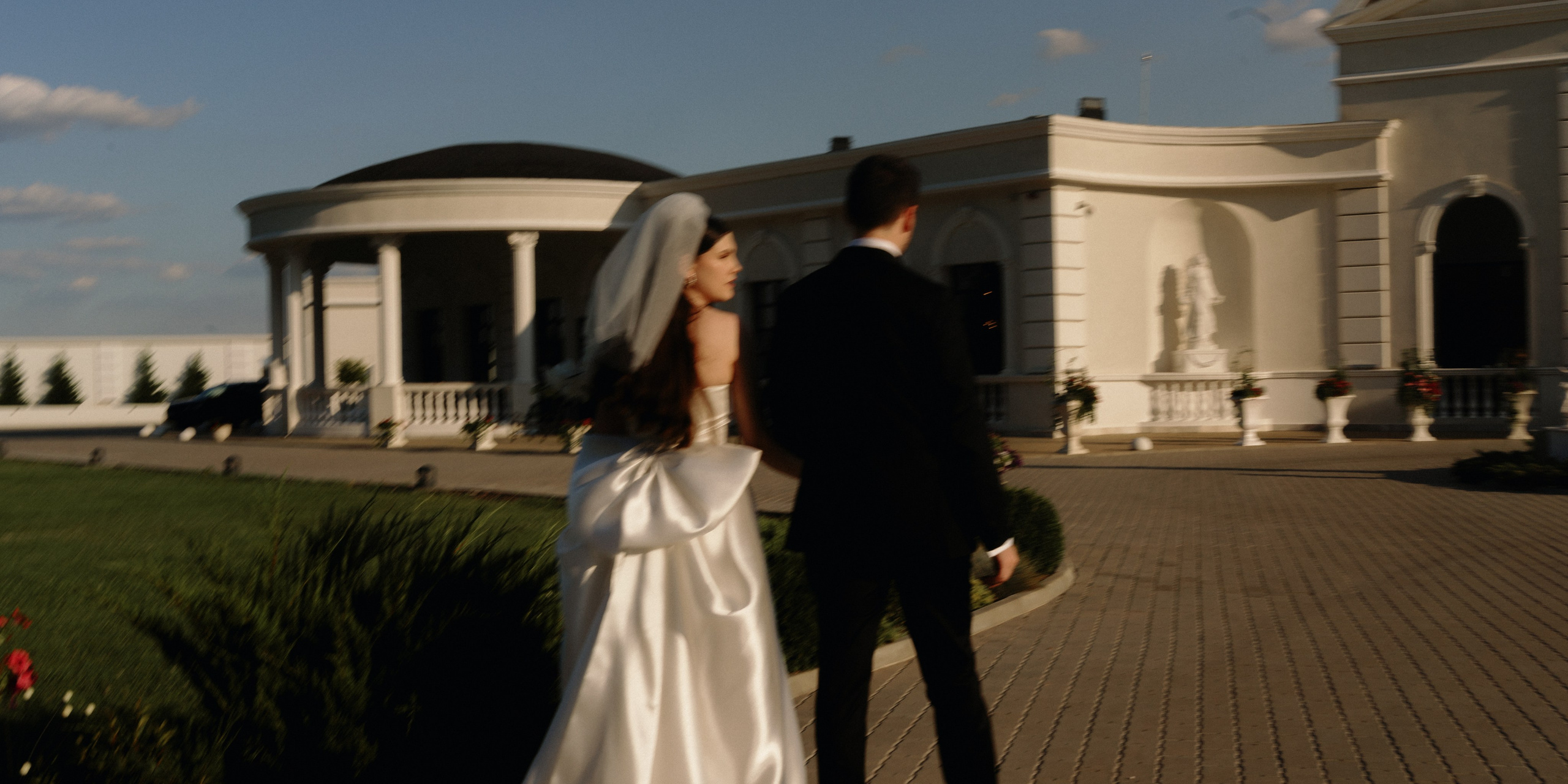 Georgiana & Daniel. STORYCATCHERS