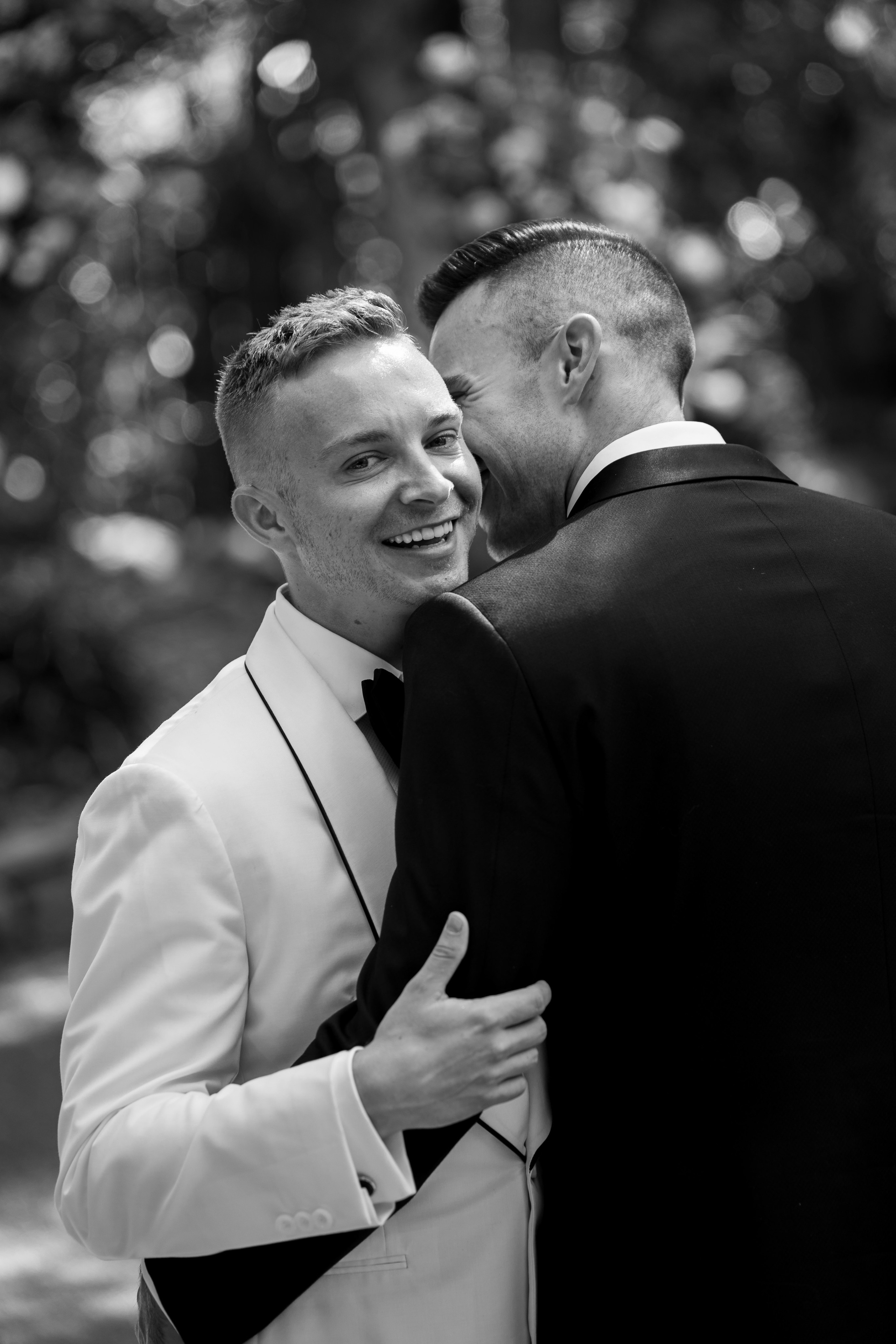 LGBT wedding photographer in California. Wedding Photography & Videography Team in California, Los Angeles, San Francisco, San Diego and Travel