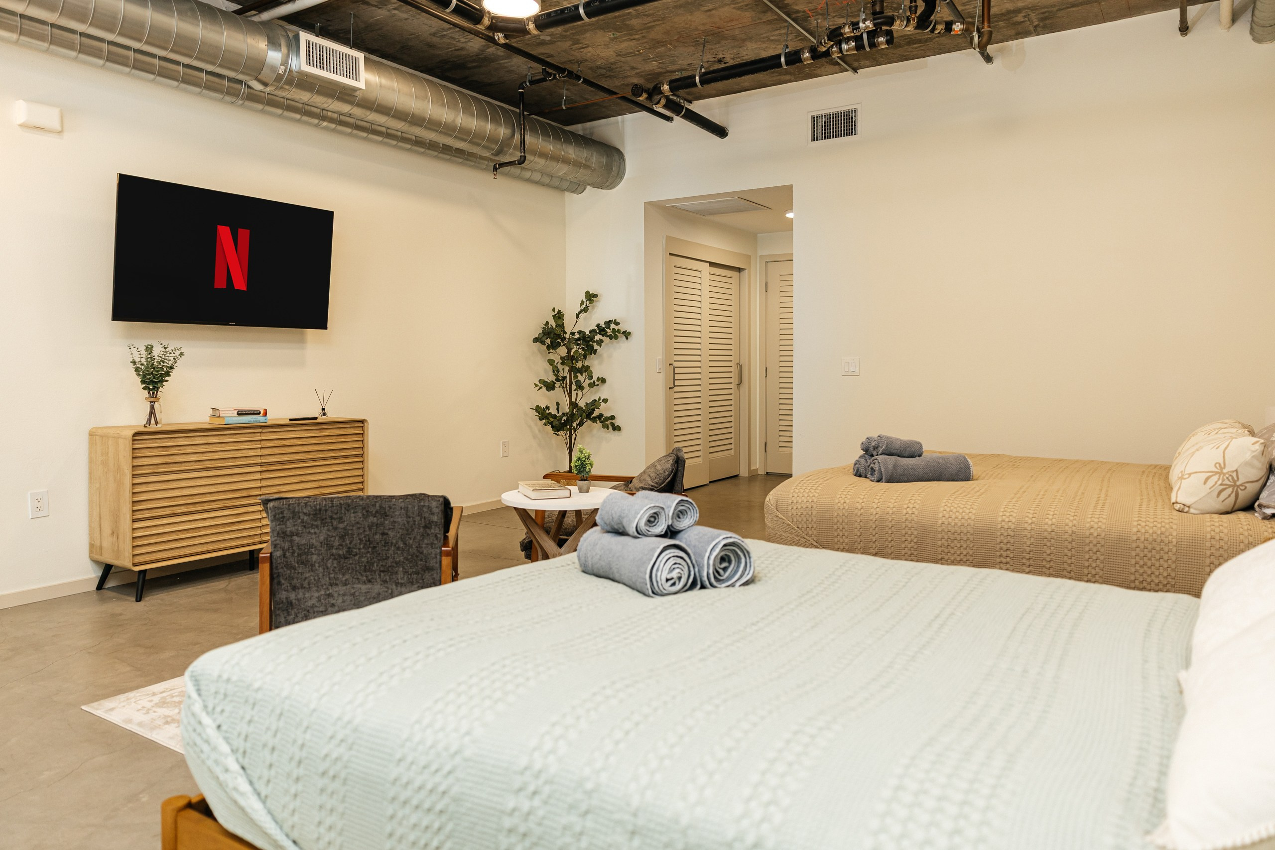 1. Photographer Andrei White