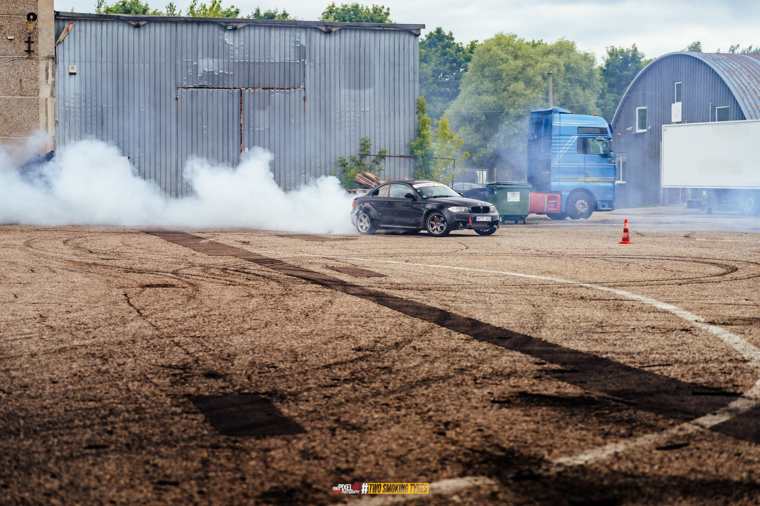 Side to Side #DRIFTDAY. OnePIXEL