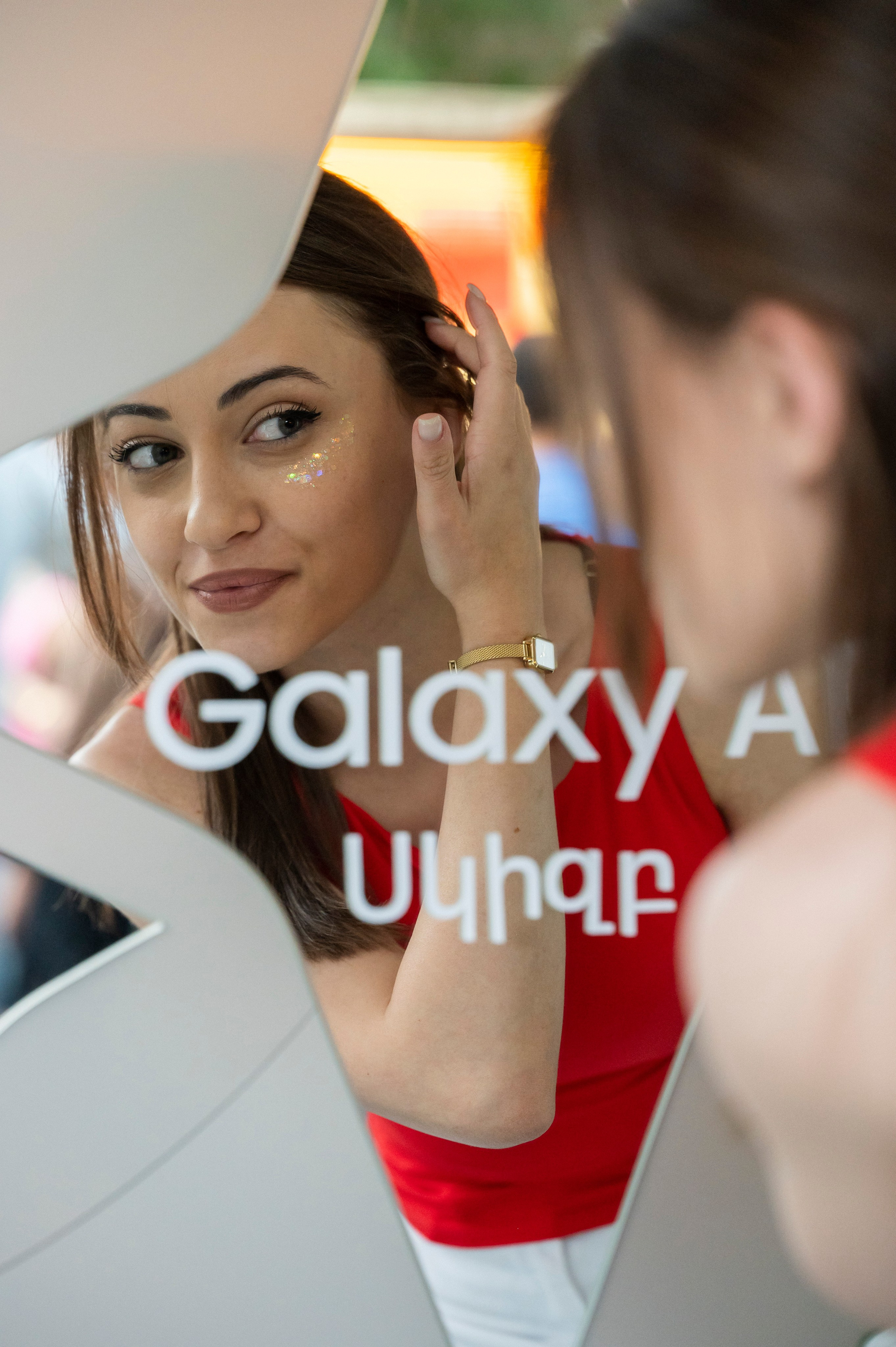 РЕПОРТАЖ. Фотограф в Ереване Карина Тоноян