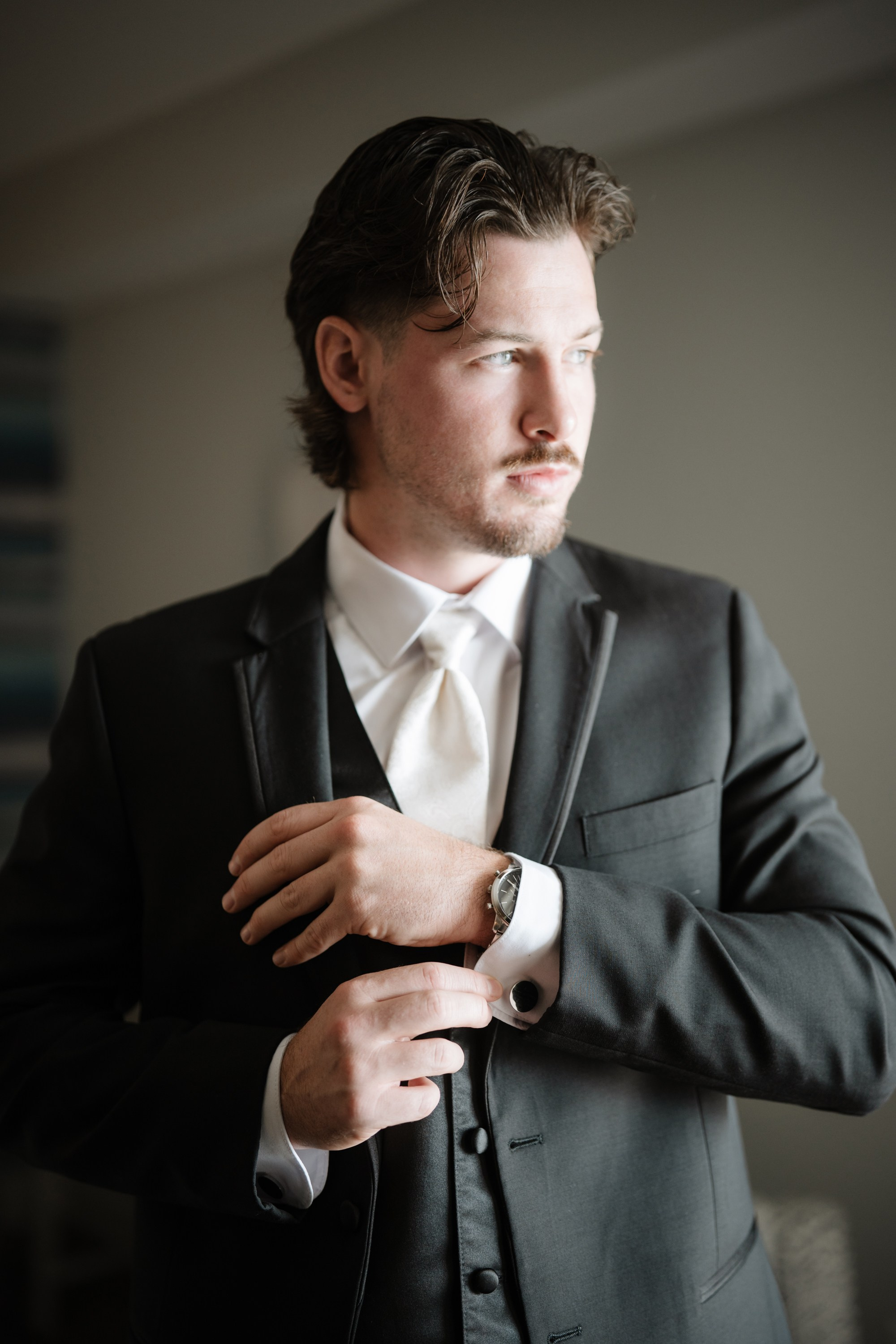 Christina and Ryan’s wedding. Long Beach Island, NJ. Portrait and wedding photographer in New York
