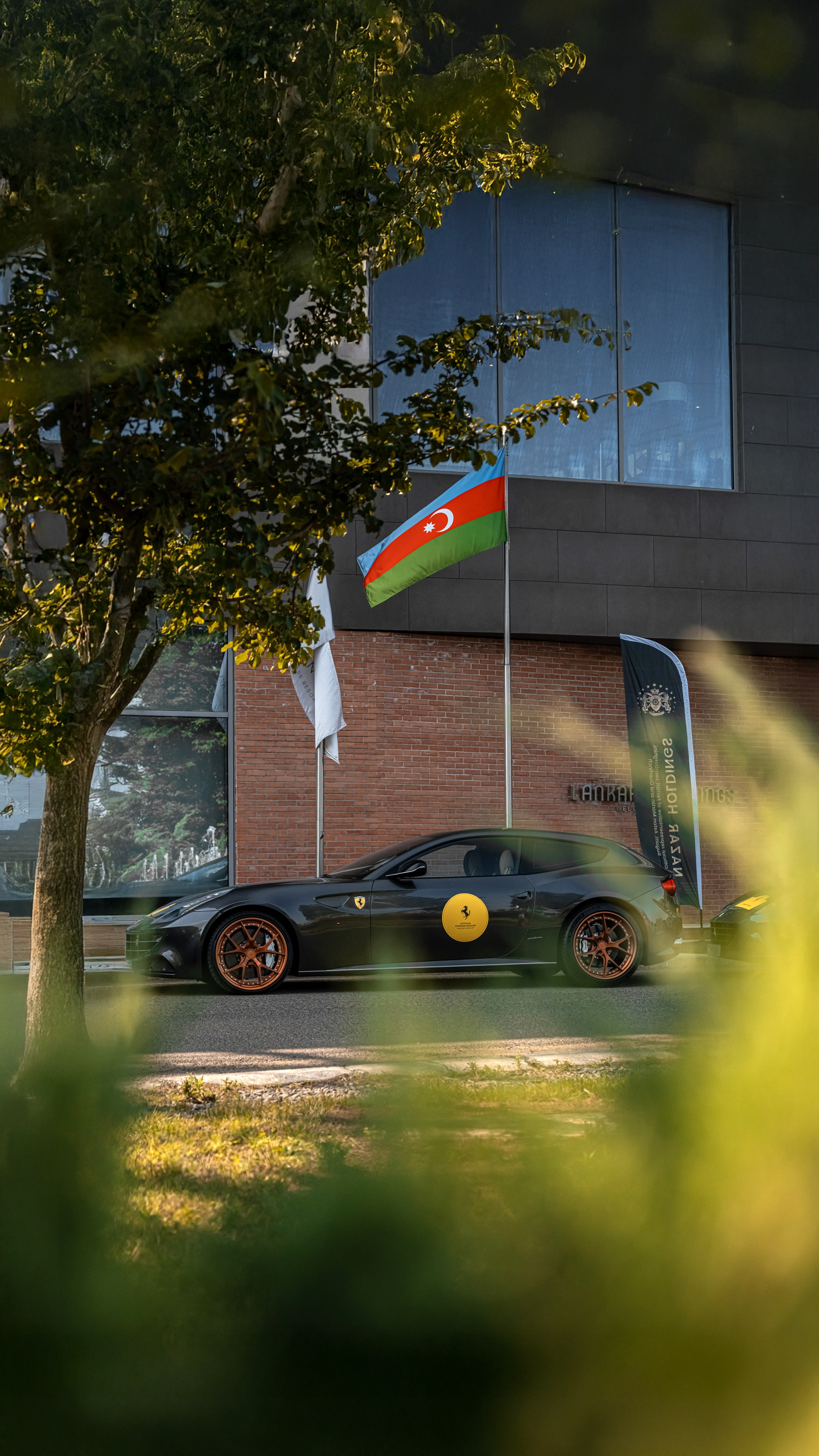 FERRARI. WORLDWIDE COMMERCIAL AUTOMOTIVE PHOTOGRAPHER