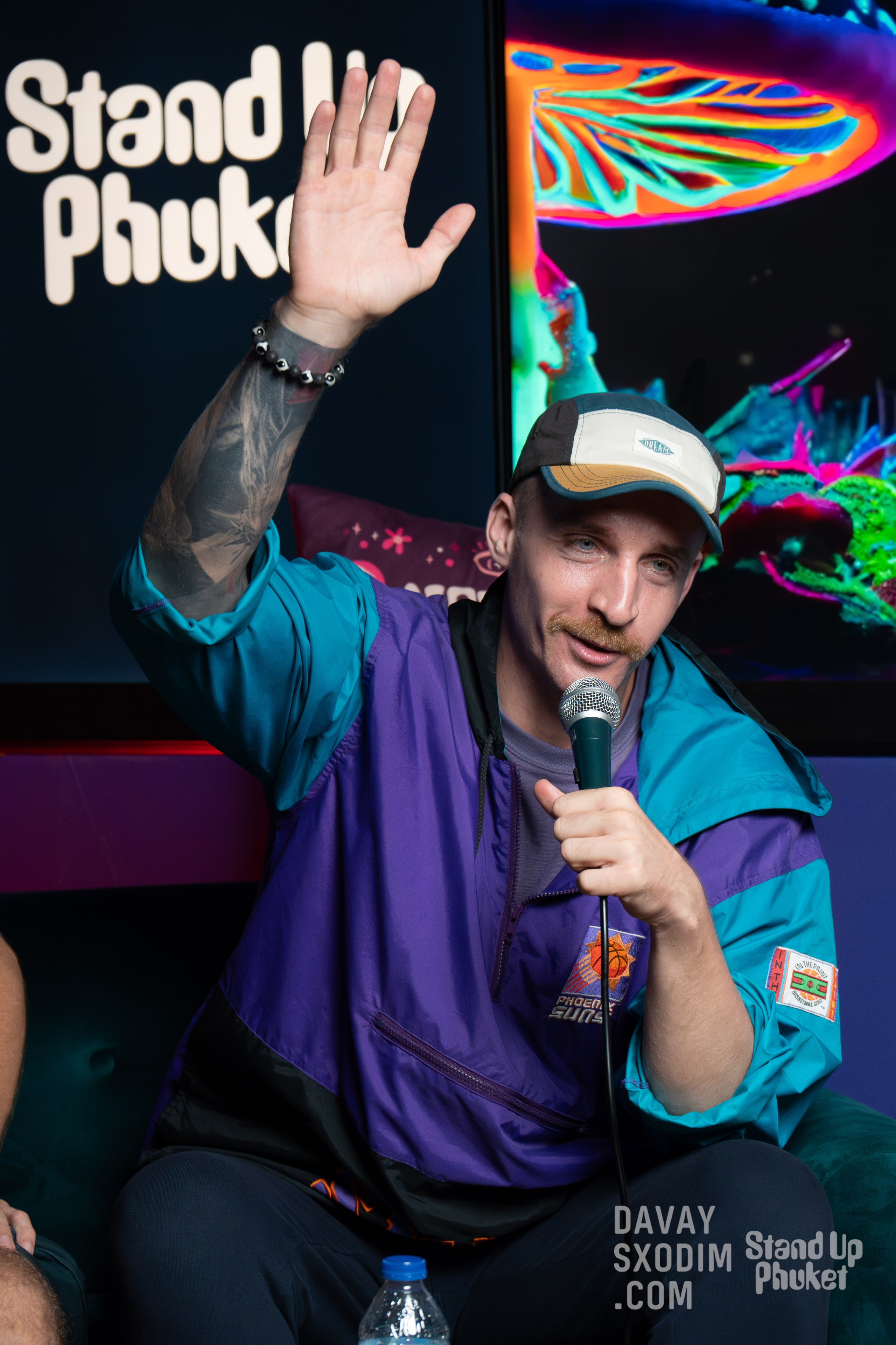 Standup-шоу «Тай-Болтай» | Фоторепортаж | Афиша | DAVAYSXODIM.com PHUKET. АФИША|ФОТОРЕПОРТАЖИ|ИВЕНТЫ|ПХУКЕТ