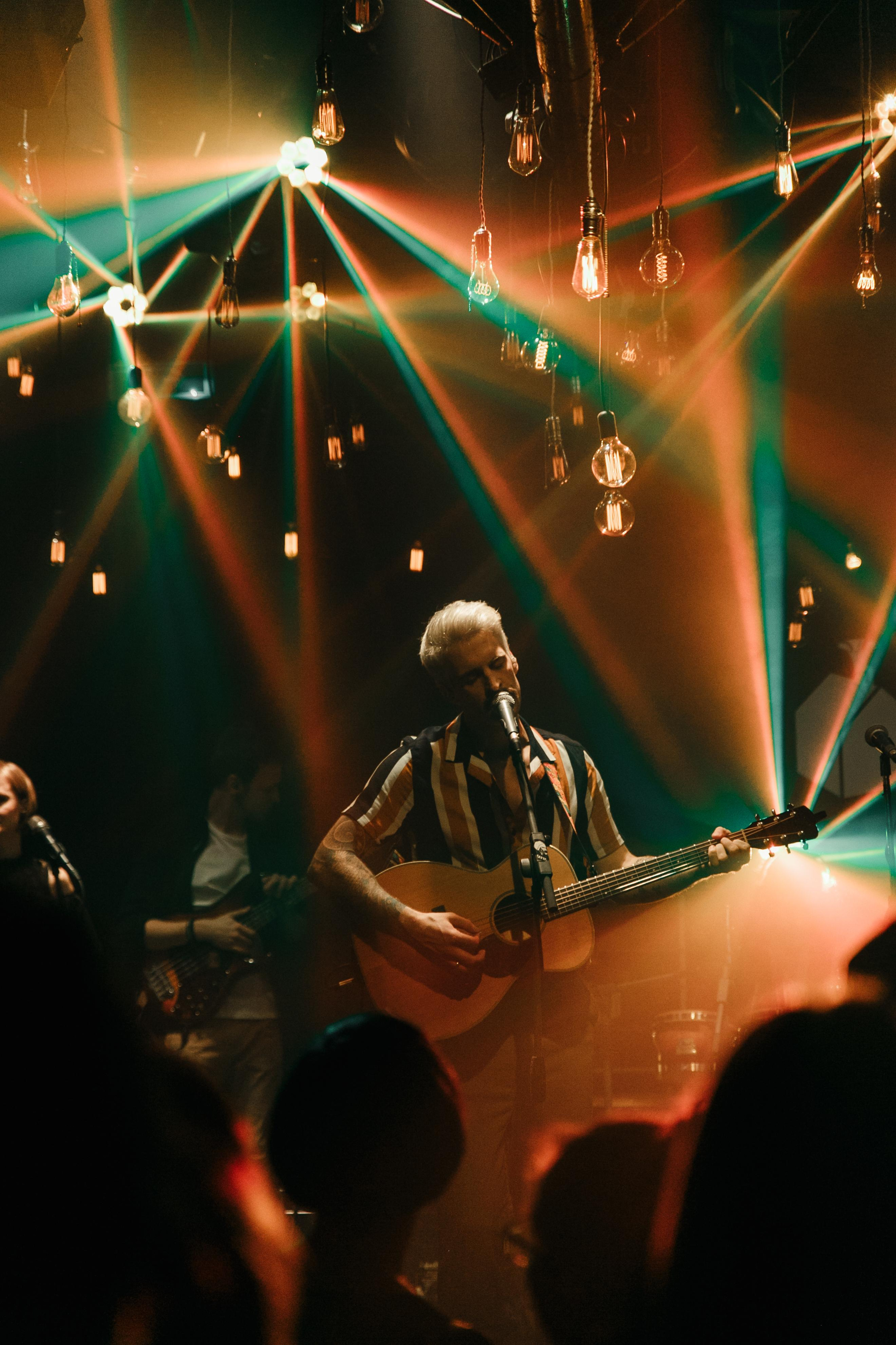 Renginių fotografas Jevgenijus Misevič. Fotografas Jevgenijus Misevič — misevicphoto.com