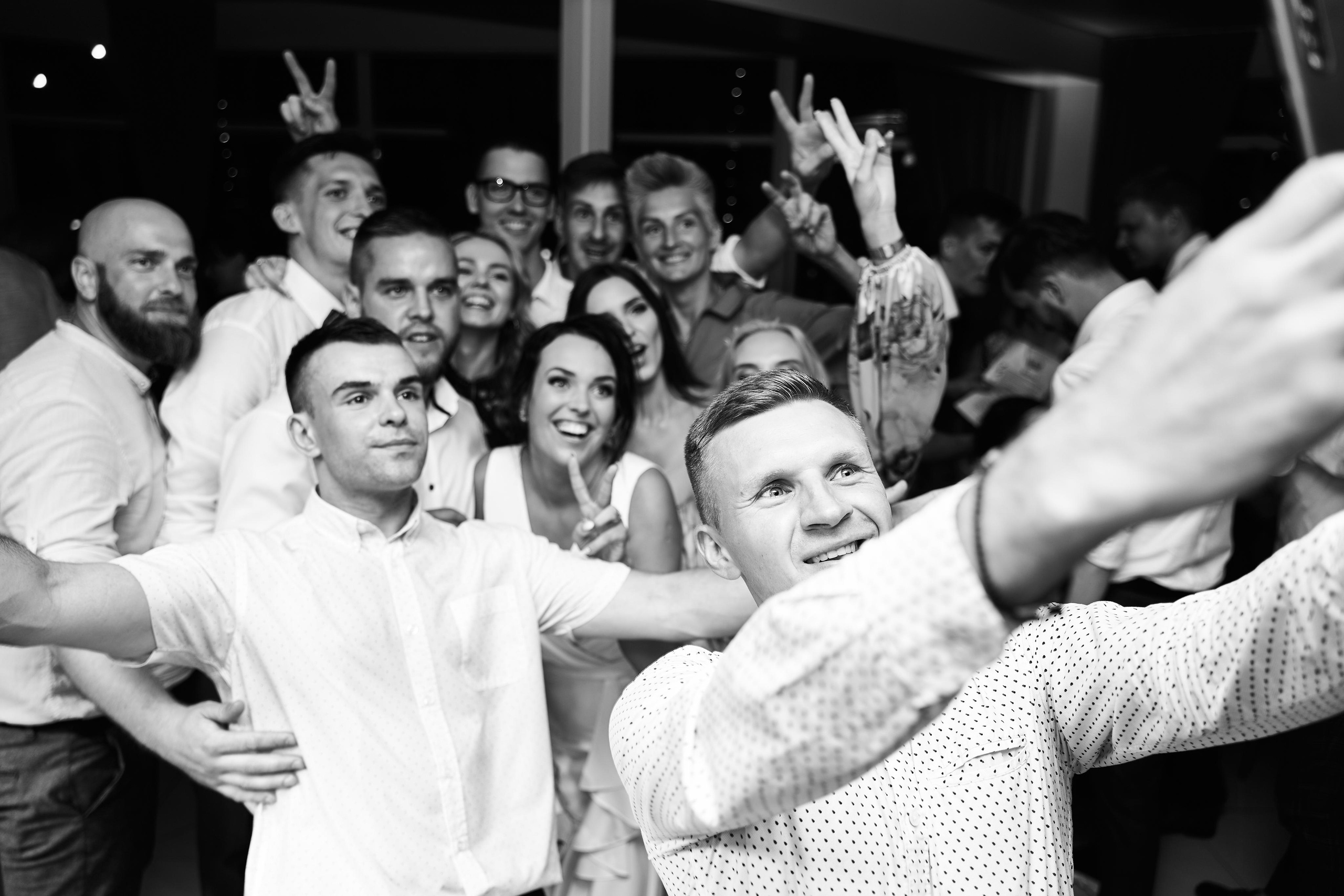 Renginių fotografas Jevgenijus Misevič. Fotografas Jevgenijus Misevič — misevicphoto.com