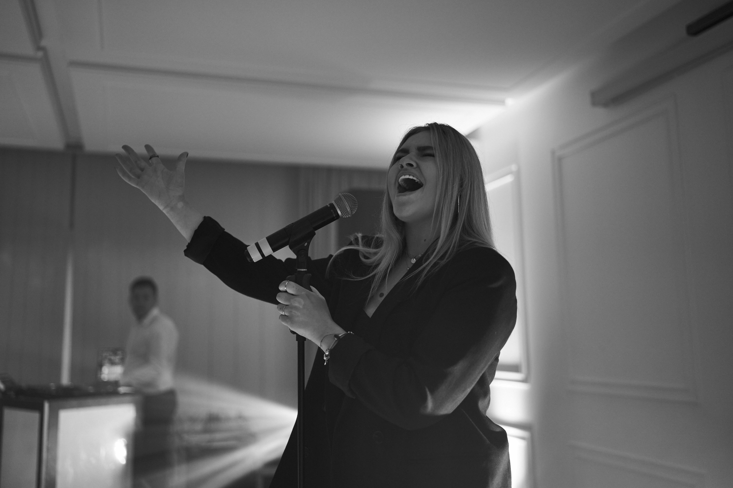 Renginių fotografas Jevgenijus Misevič. Fotografas Jevgenijus Misevič — misevicphoto.com