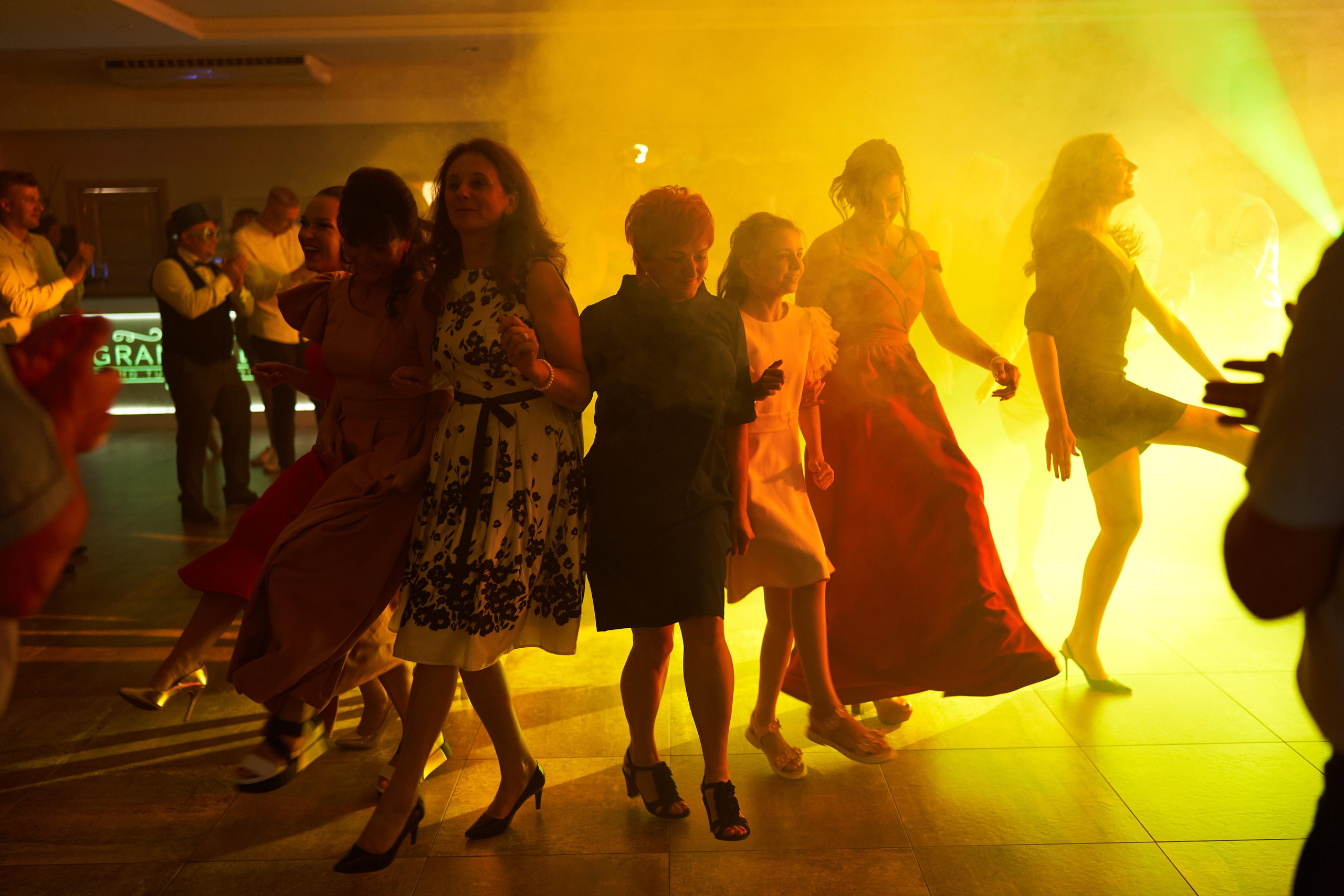 Renginių fotografas Jevgenijus Misevič. Fotografas Jevgenijus Misevič — misevicphoto.com