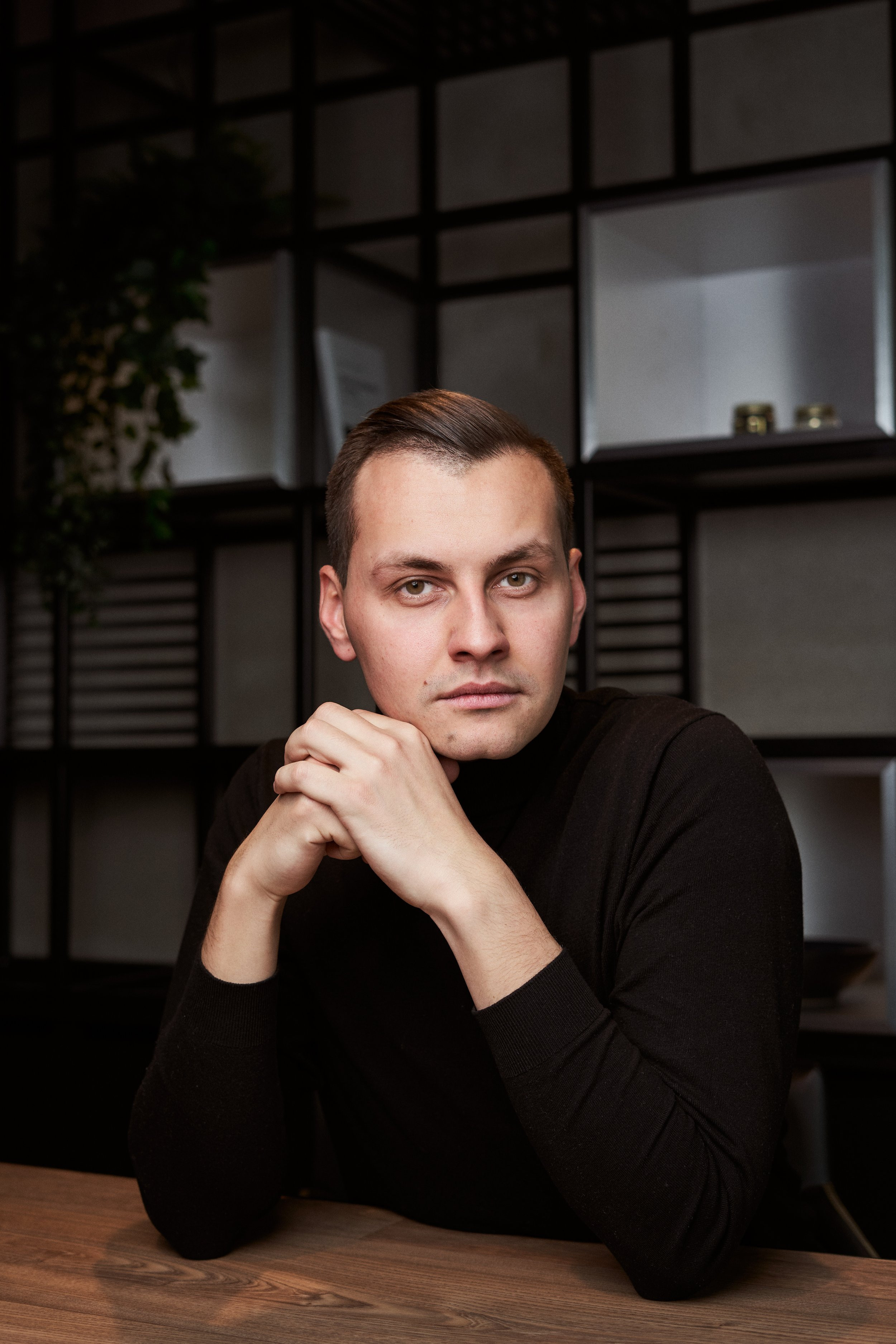 VERSLO PORTRETAI. Fotografas Jevgenijus Misevič — misevicphoto.com