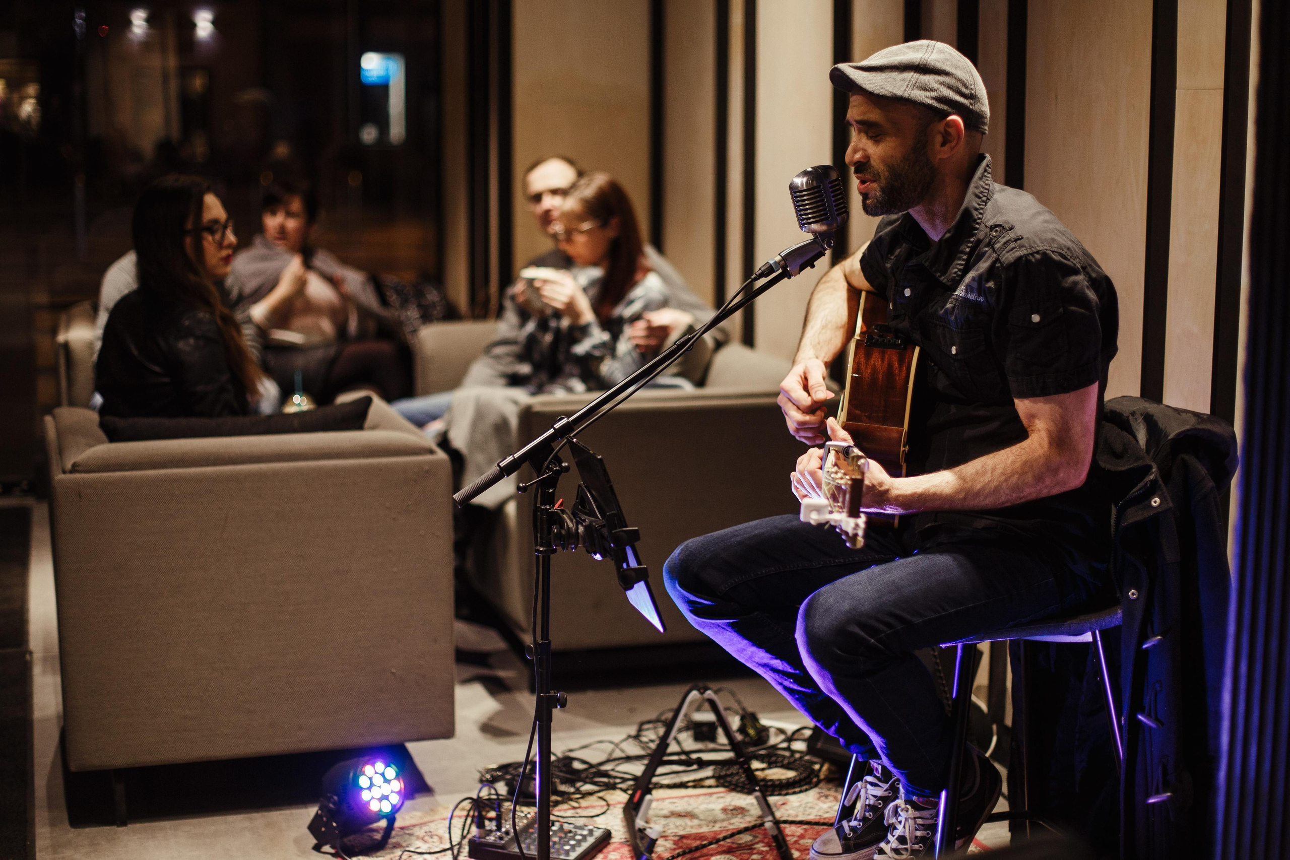 Renginių fotografas Jevgenijus Misevič. Fotografas Jevgenijus Misevič — misevicphoto.com