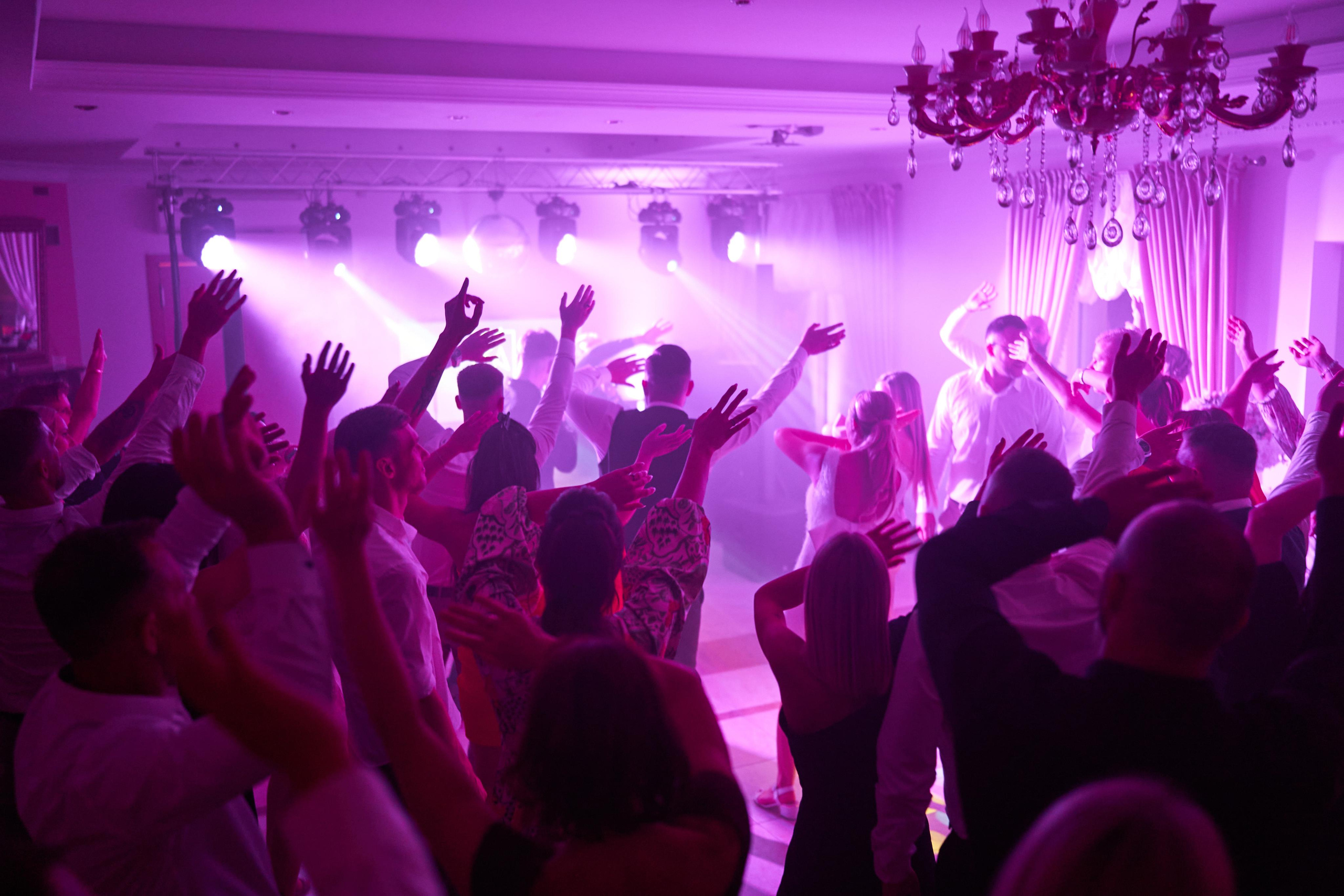 Renginių fotografas Jevgenijus Misevič. Fotografas Jevgenijus Misevič — misevicphoto.com