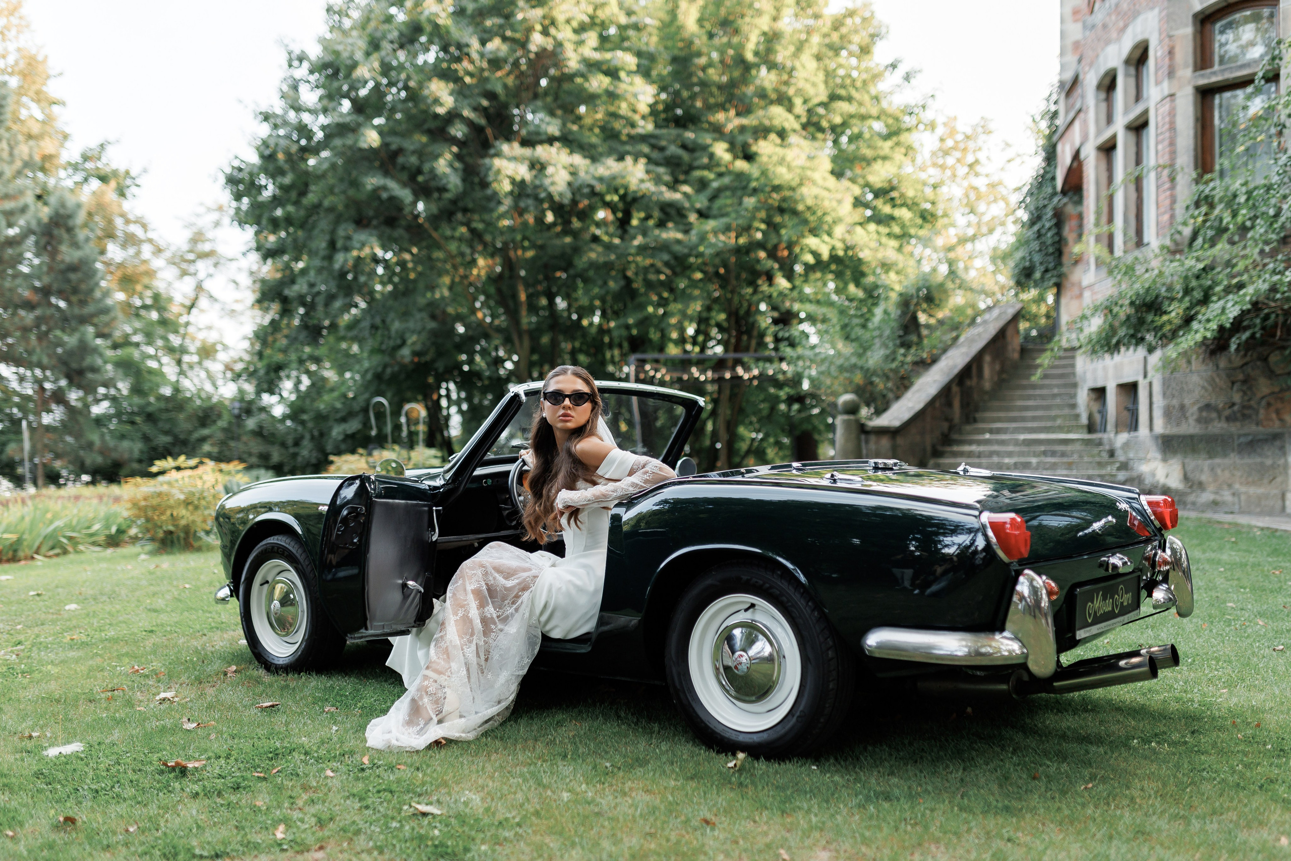 Palac Zelenskich. Fotograf ślubny i rodzinny w Krakowie Yana Klymova