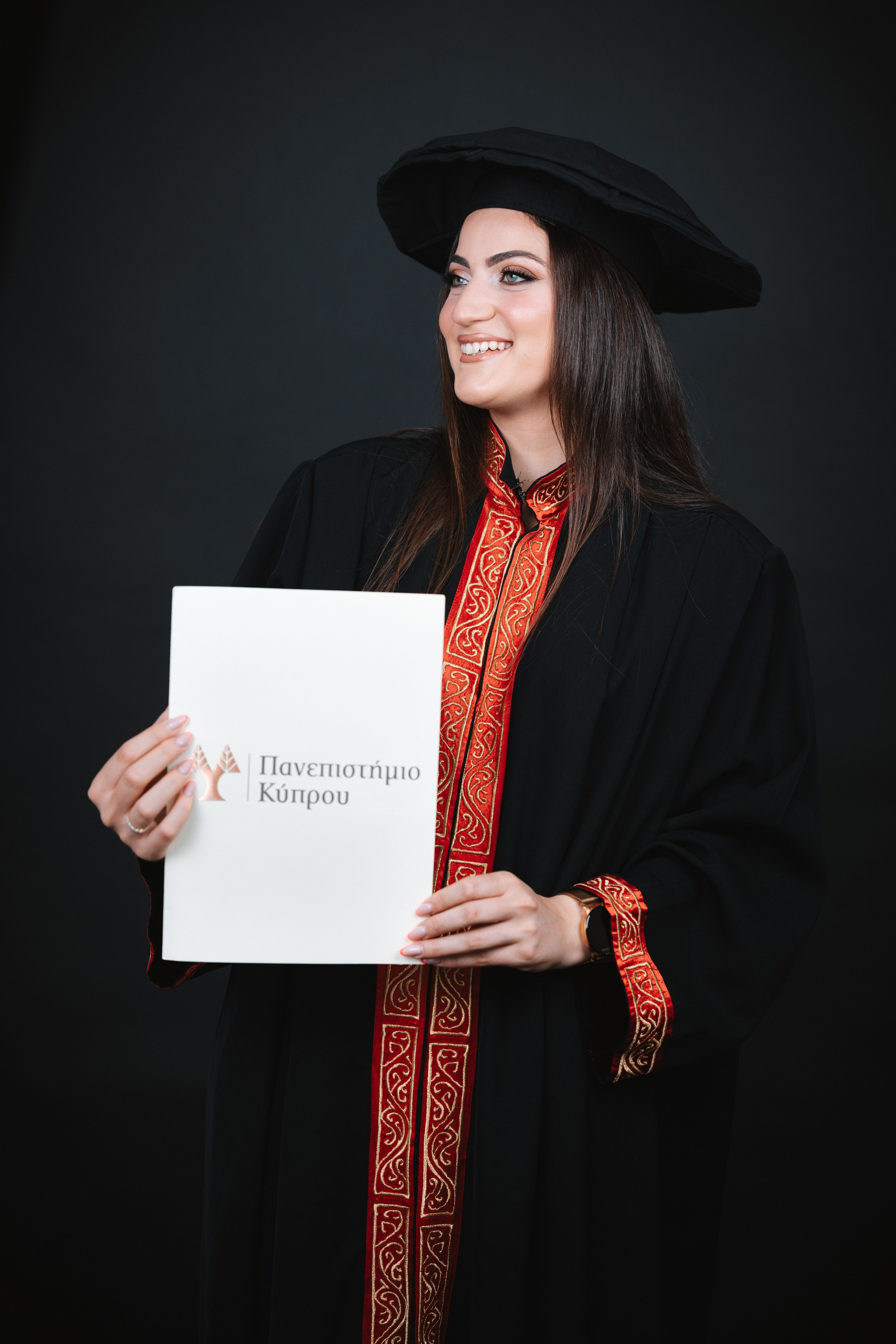 GRADUATION PHOTOSHOOTS. Giannis Ioannou