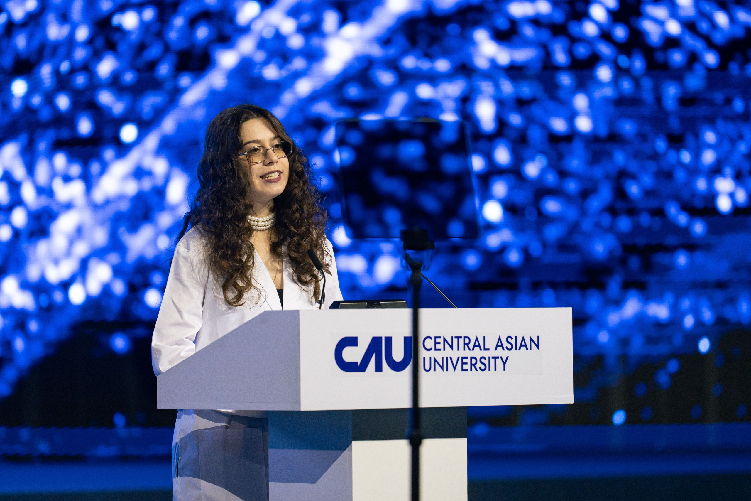 Как Central Asian University провёл одну из самых ярких выпускных церемоний. Георгий Намазов | Фотограф в Ташкенте