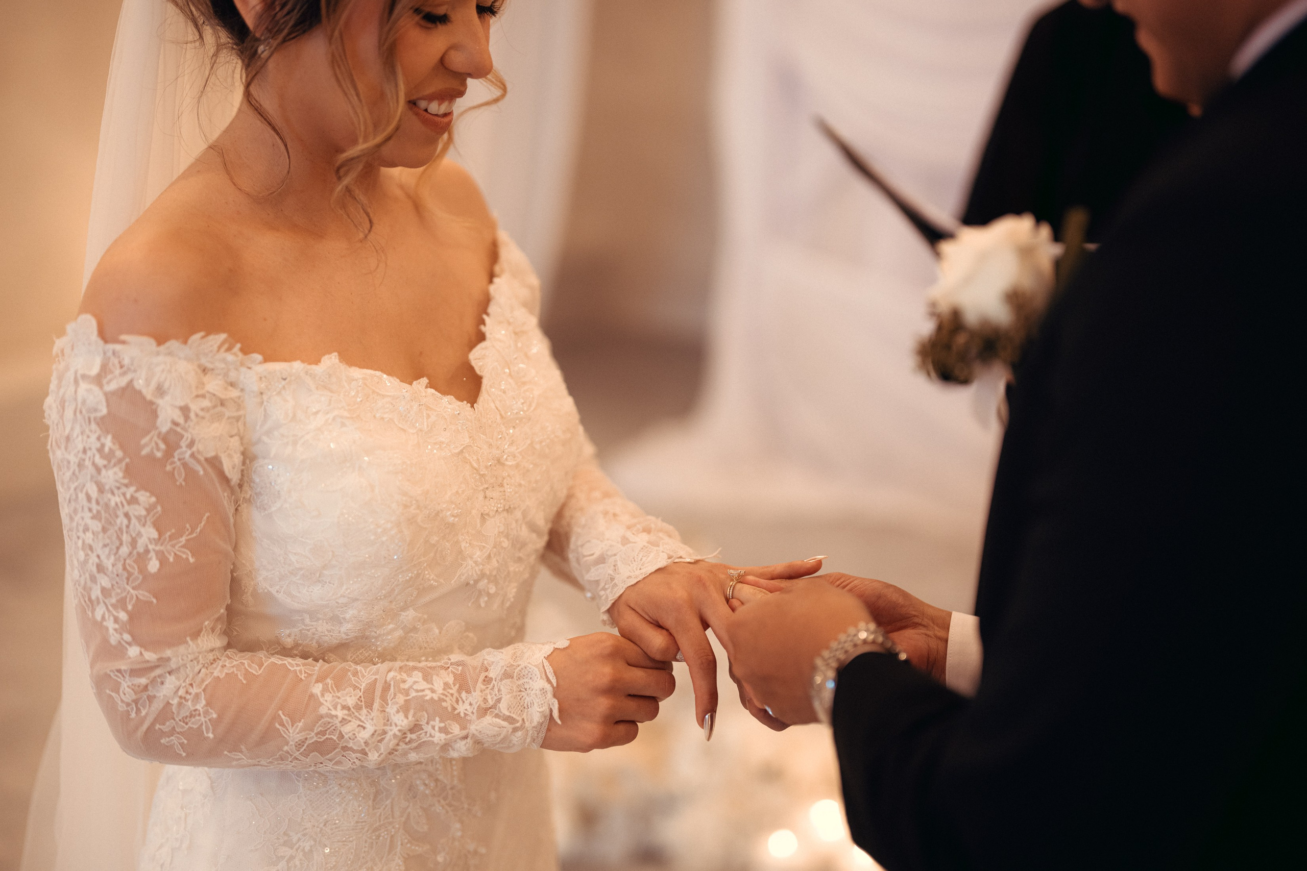 A&R. Wedding & elopement photographer Viktoriya Kravtsov. Las Vegas