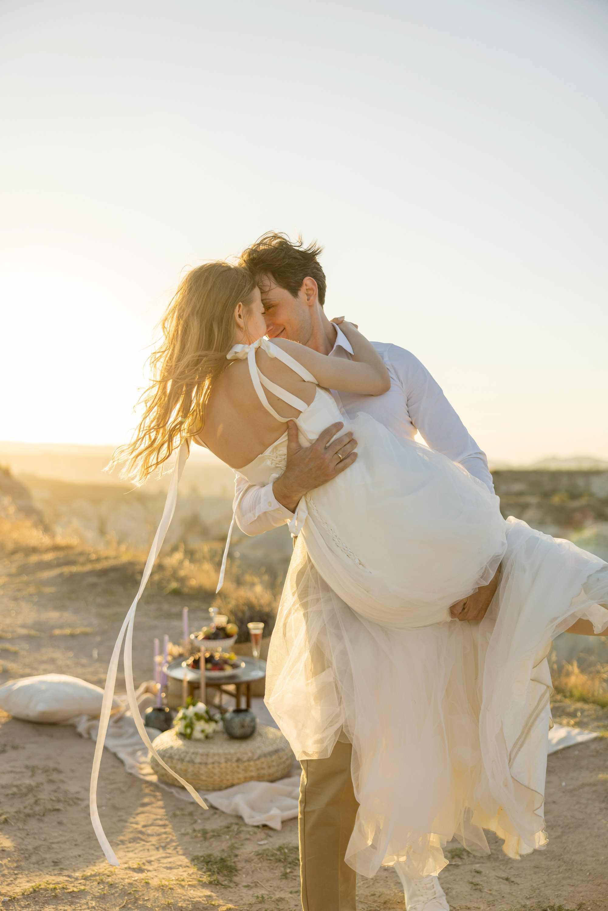 Wedding photo shoot in cappadocia. Julia Ganch I Fashion Wedding Photography I Cappadocia Turkey