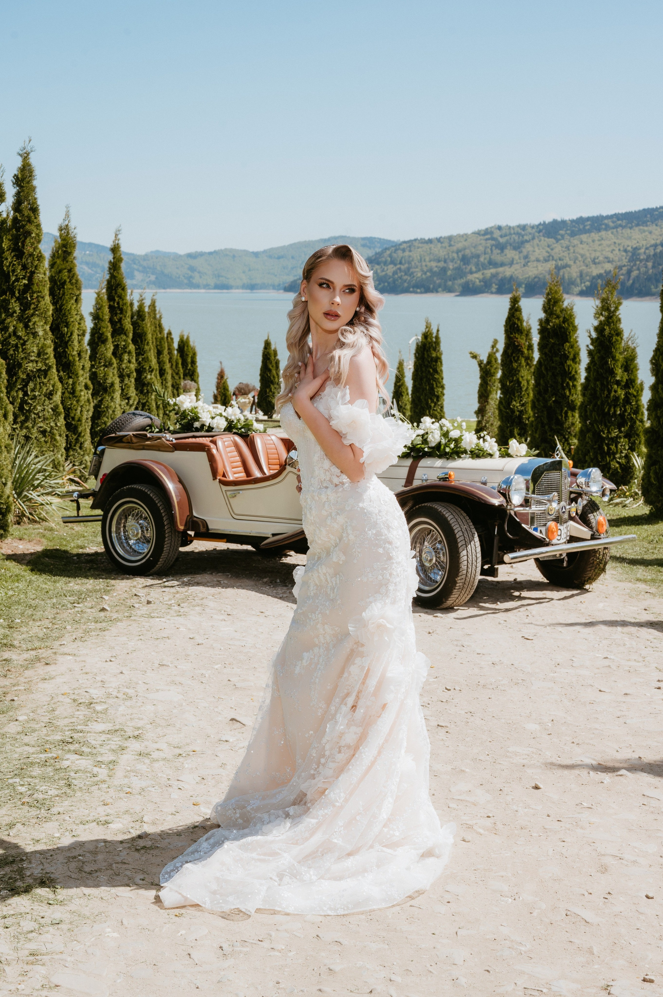Cristina – Ședință foto bridal editorial | Valentin Melen. Valentin Melen - fotograf de nunta 🤍