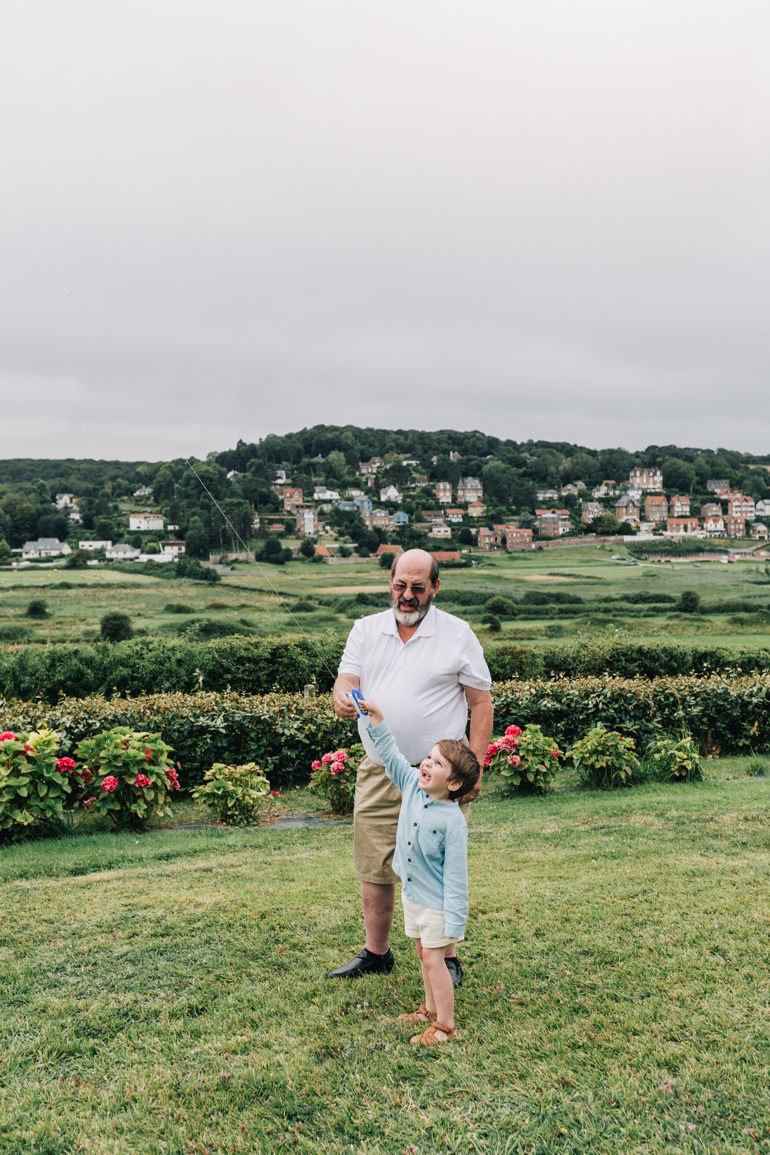 Big family photoshoot in Dieppe. Photographer Rouen, France