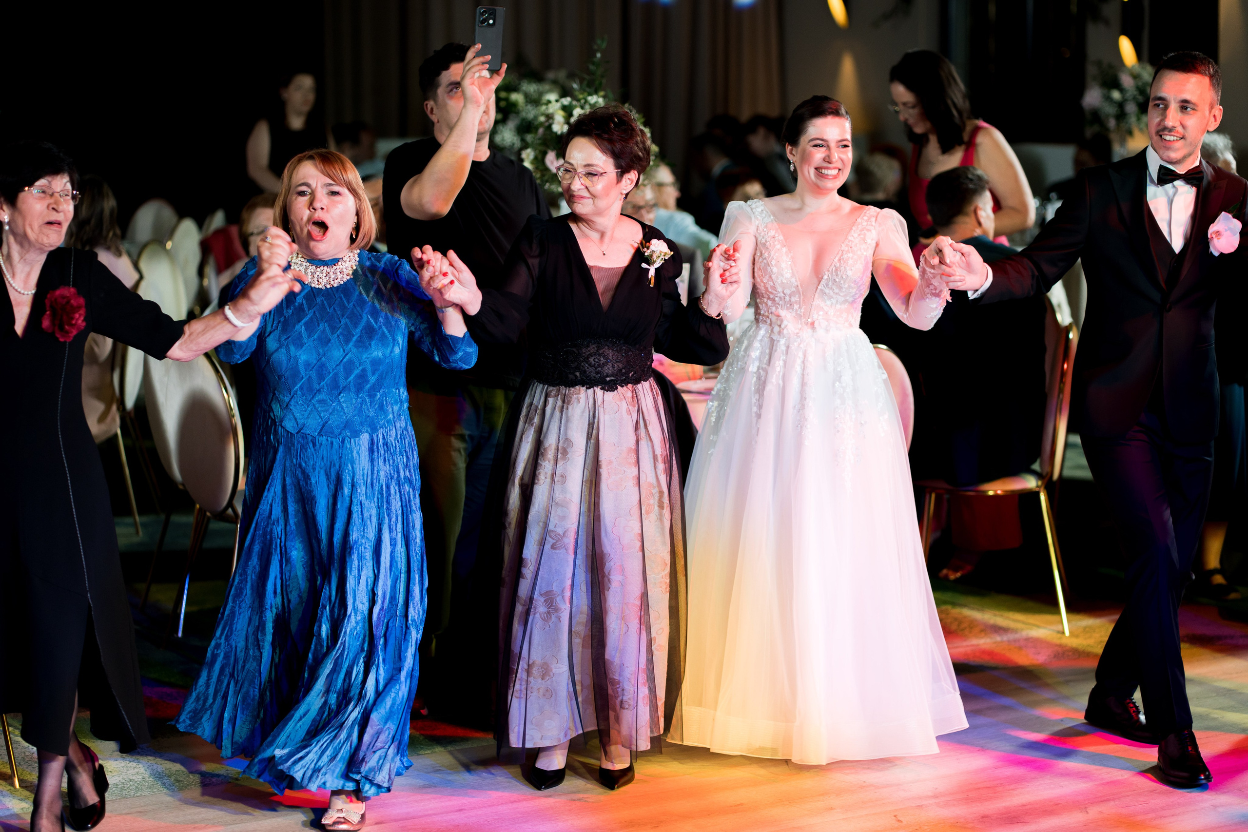 PARTY. Gabriel Florea — Fotograf nuntă București