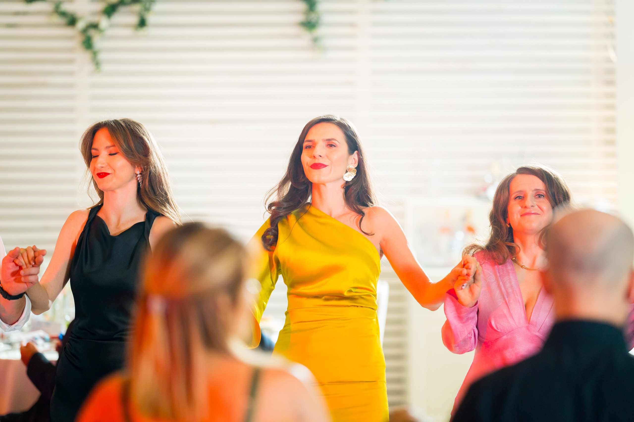 PARTY. Gabriel Florea — Fotograf nuntă București