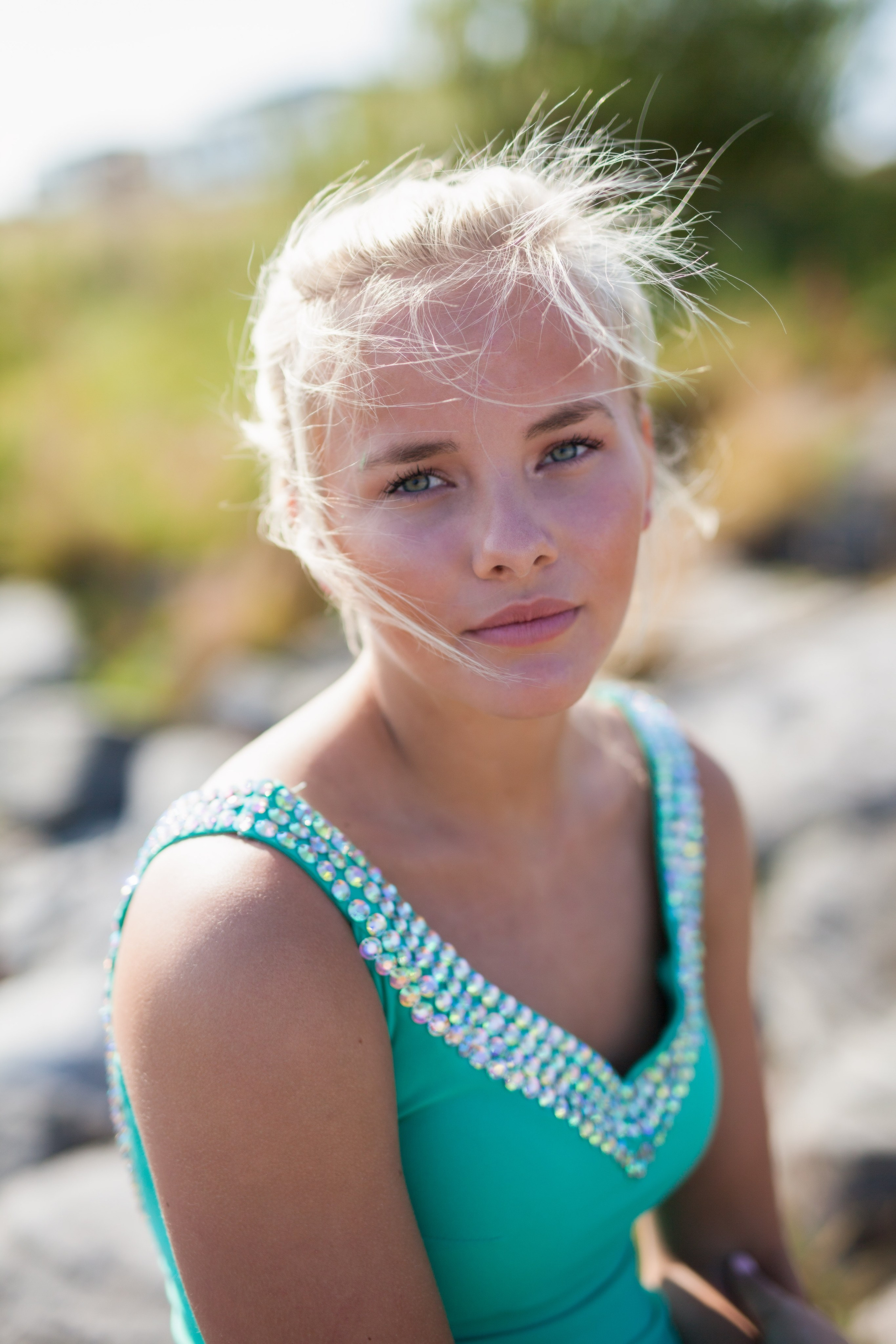 Norwegian coast. Family and real state photographer in Haugesund Dina Vikra