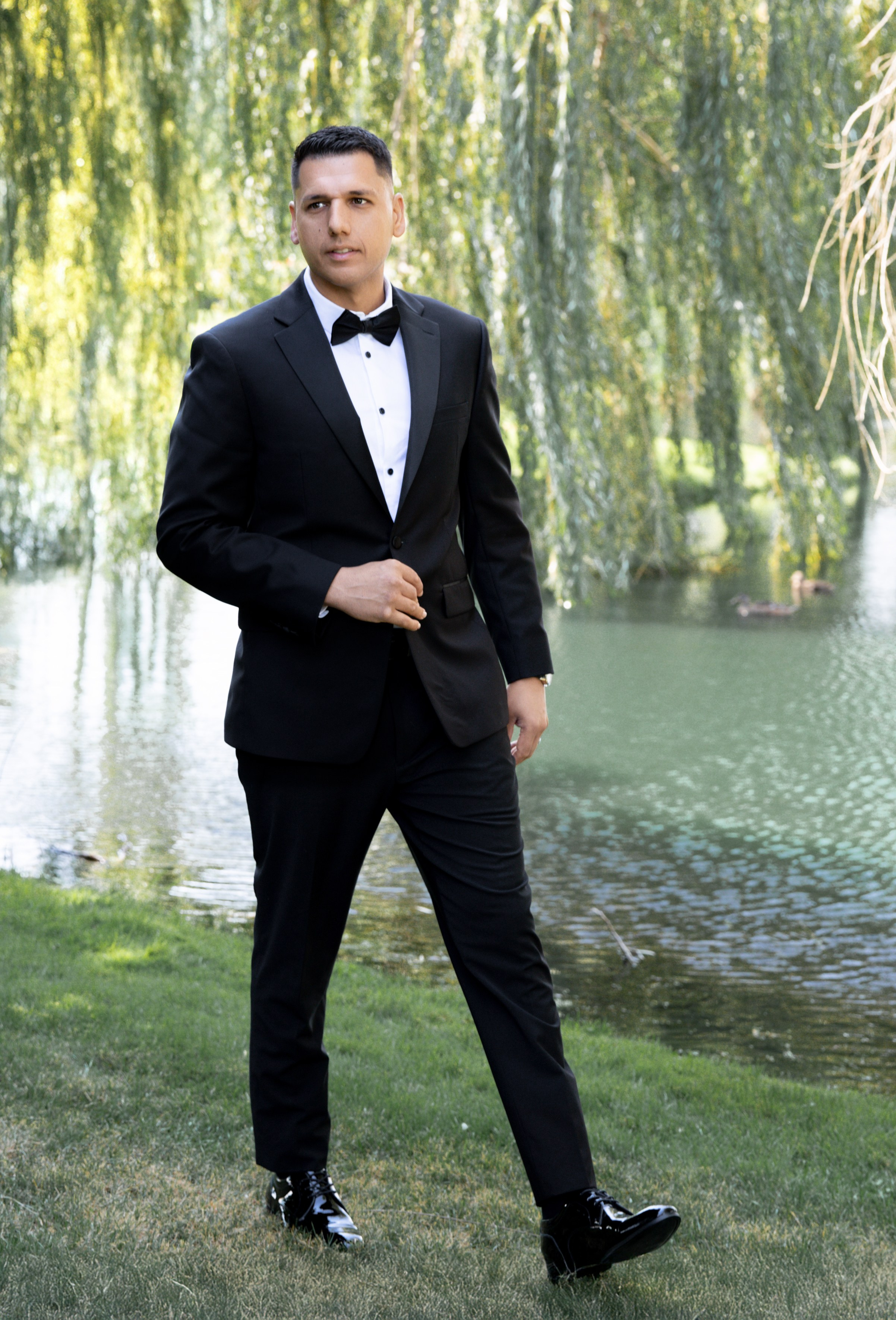 Jonathan and Marianne. Family and Wedding photographer