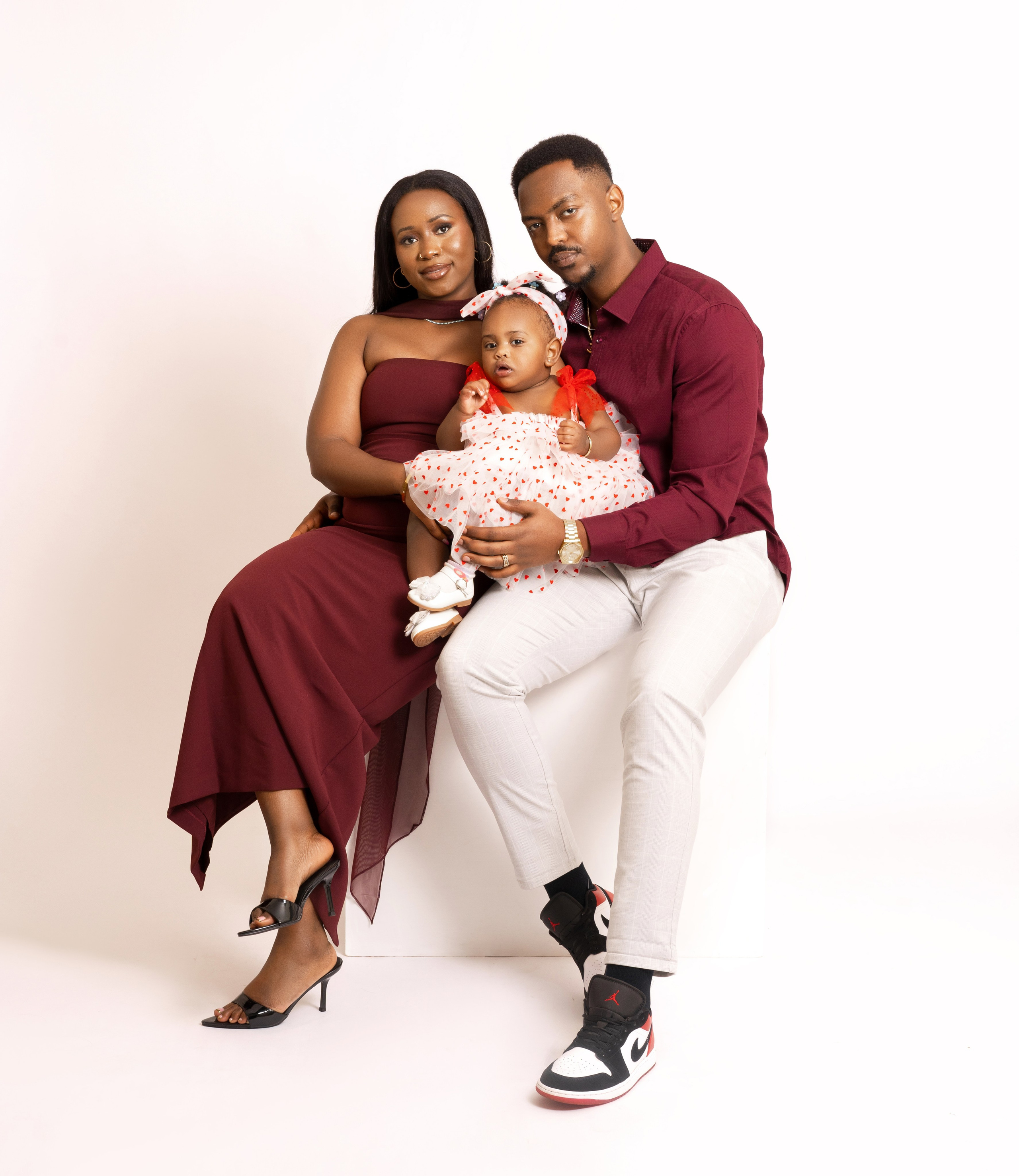 Cake smash Ariel. Welcome!