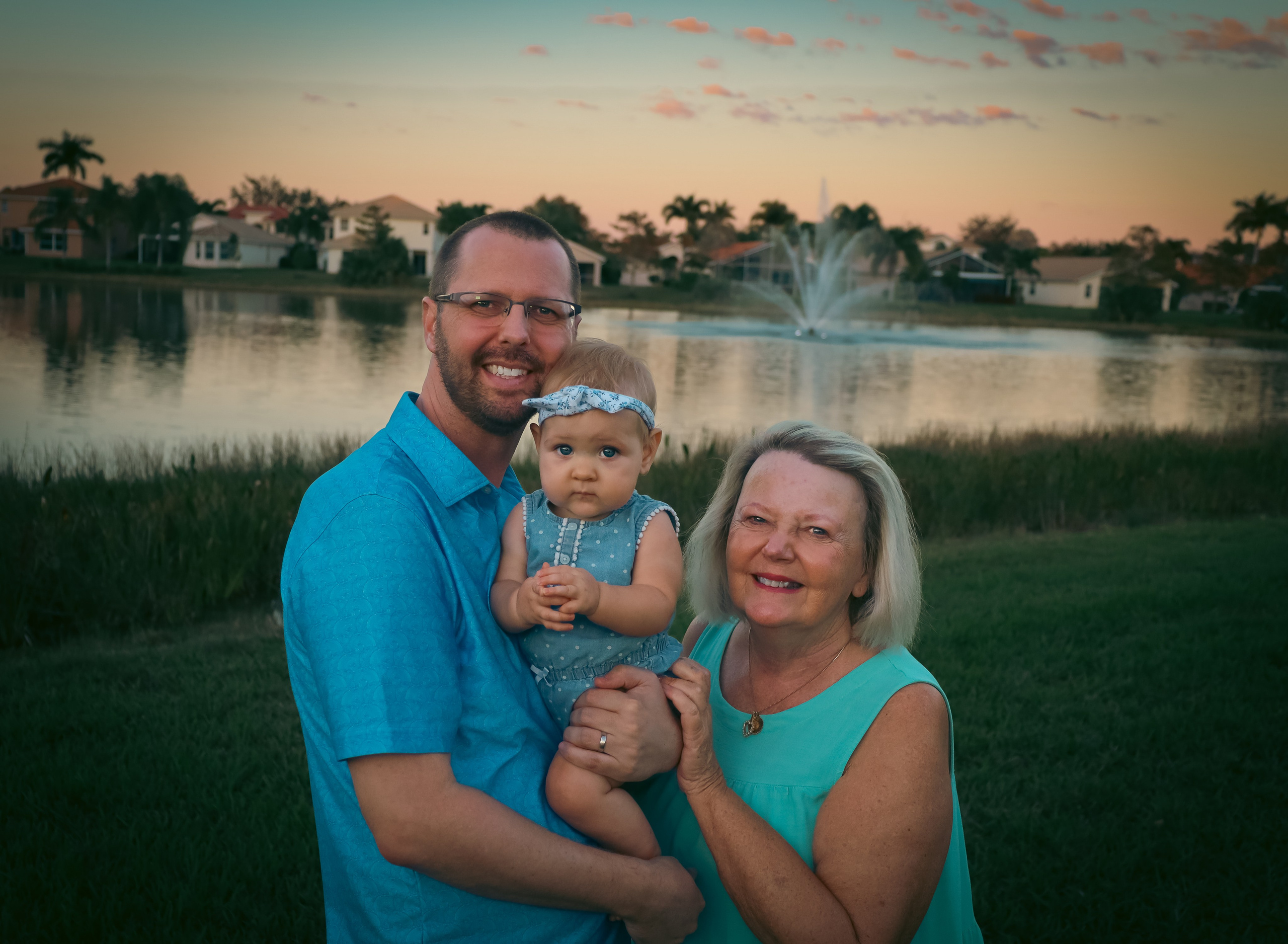 Family Photo Sample D. Out and About 239