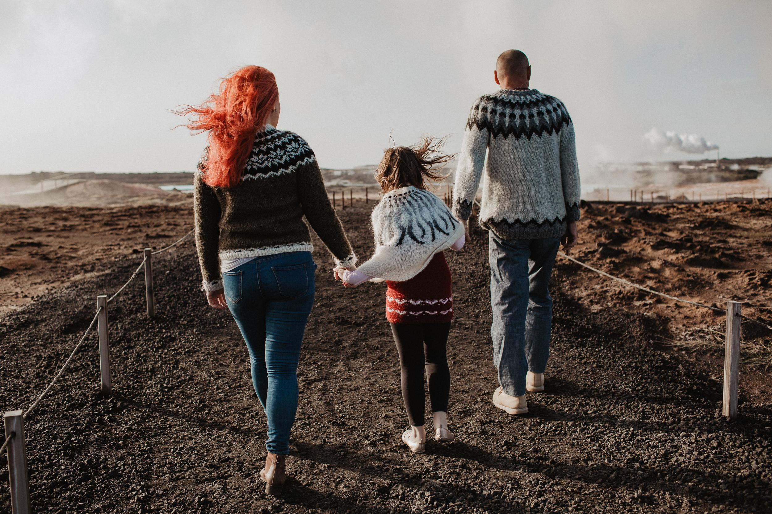 Family photographer Iceland. Iceland elopement photographer & videographer
