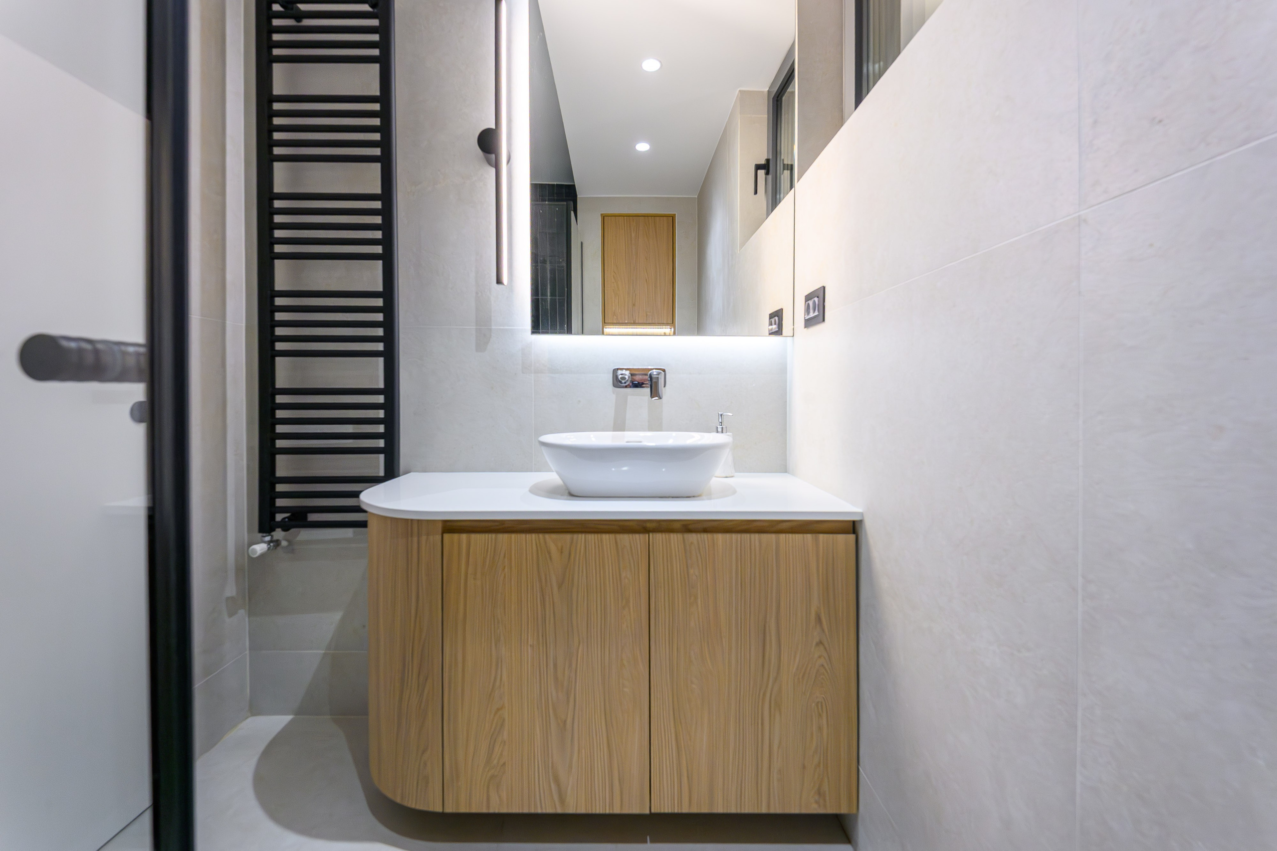 Interiors. Photographer for interiors, architecture, landscapes and events. Aleksandar Milutinović