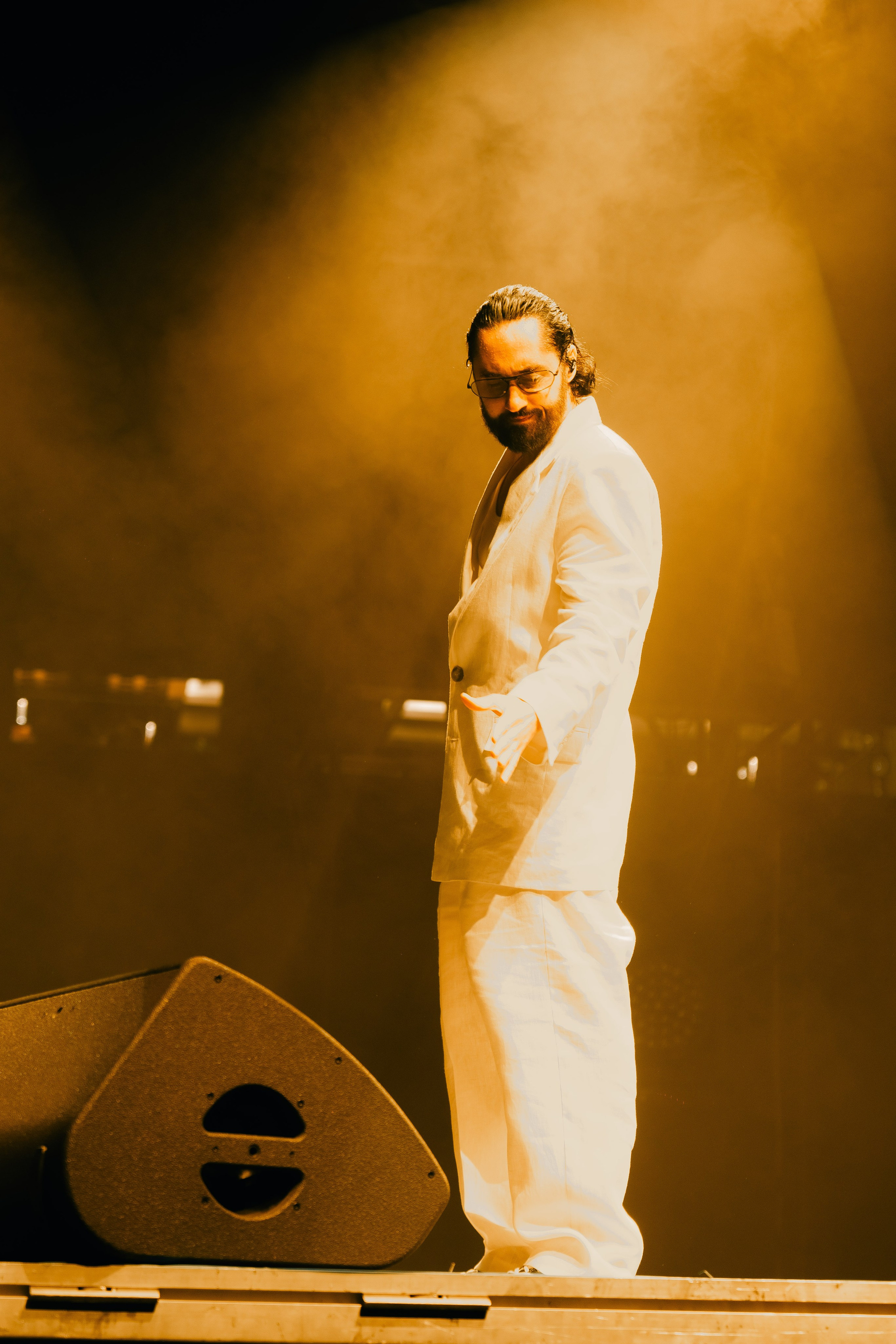 Репортажная съемка выступления артиста МОТ. Фотограф в Узбекистане и Самарканде Джасур Марупов