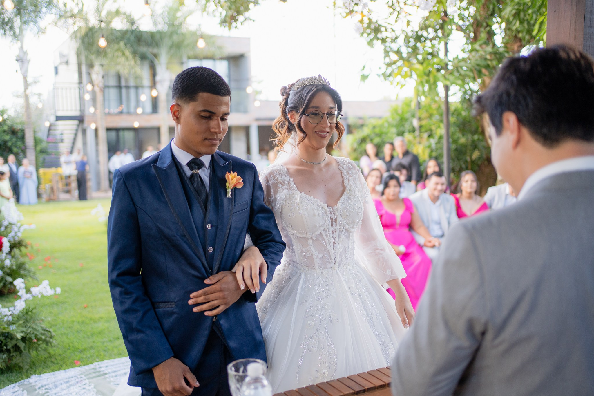 Larissa & Vinicius — Espaço Faveral / Aararaquara. Robson Colaço