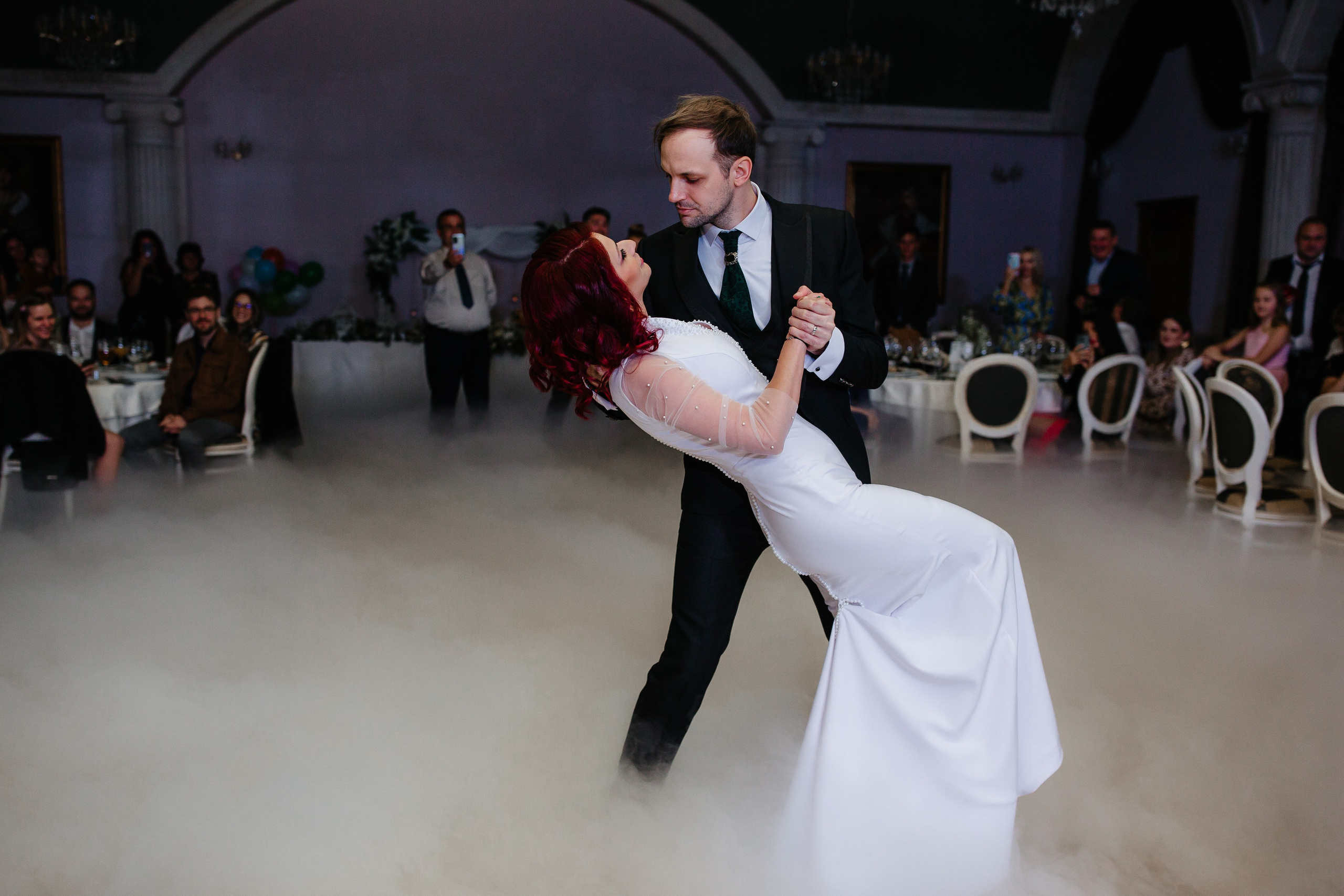 Nunta Elena & Tudor — Fotografie de nuntă în stil natural și elegant. Rares Bucur is a professional wedding photographer based in Cluj-Napoca, Romania, specializing in wedding photography