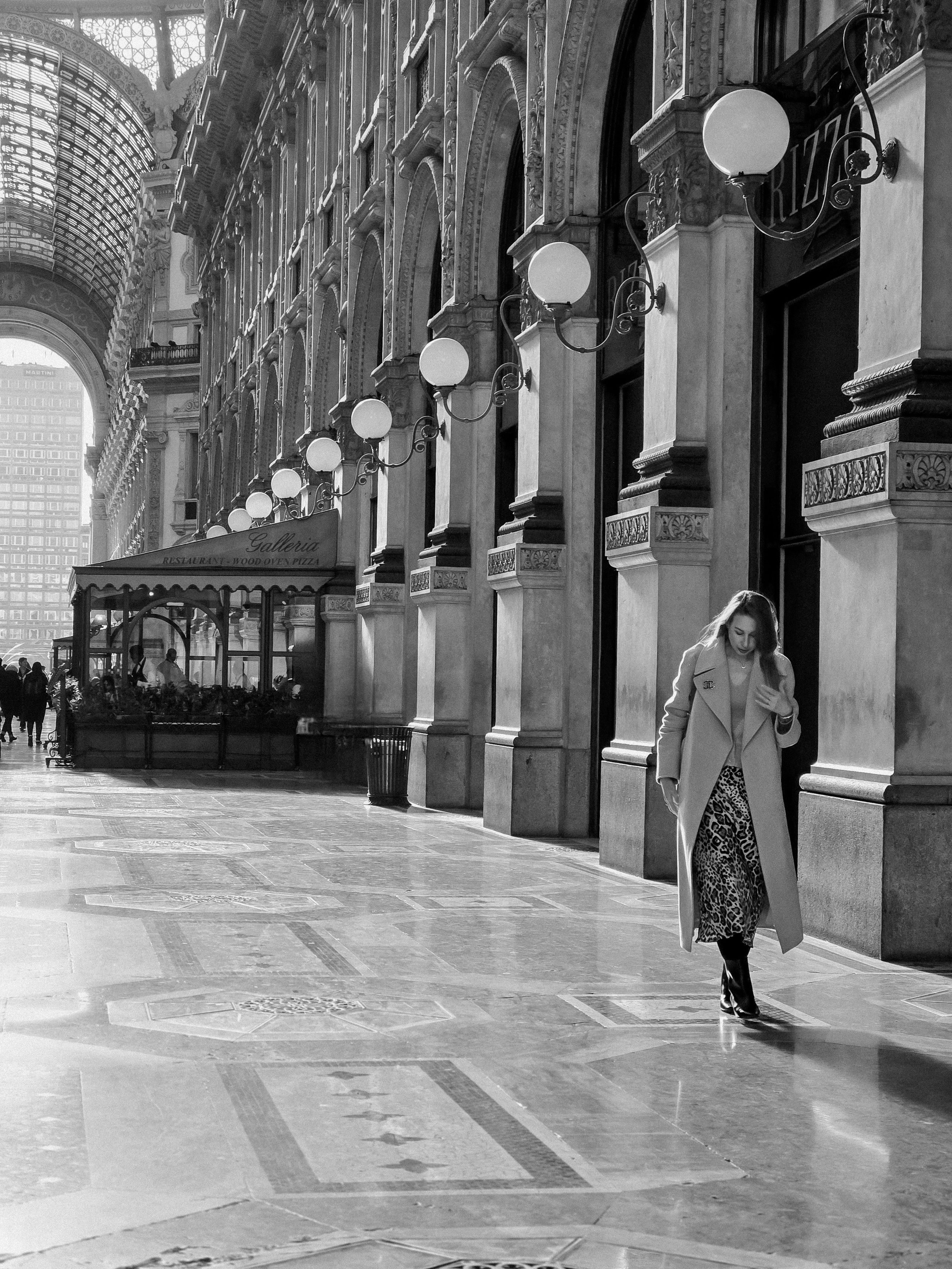 Milan. Fotografa a Legnano e Novara — famiglie, coppie, ritratti, Love Story, passeggiate fotografiche e servizi a Milano per turisti