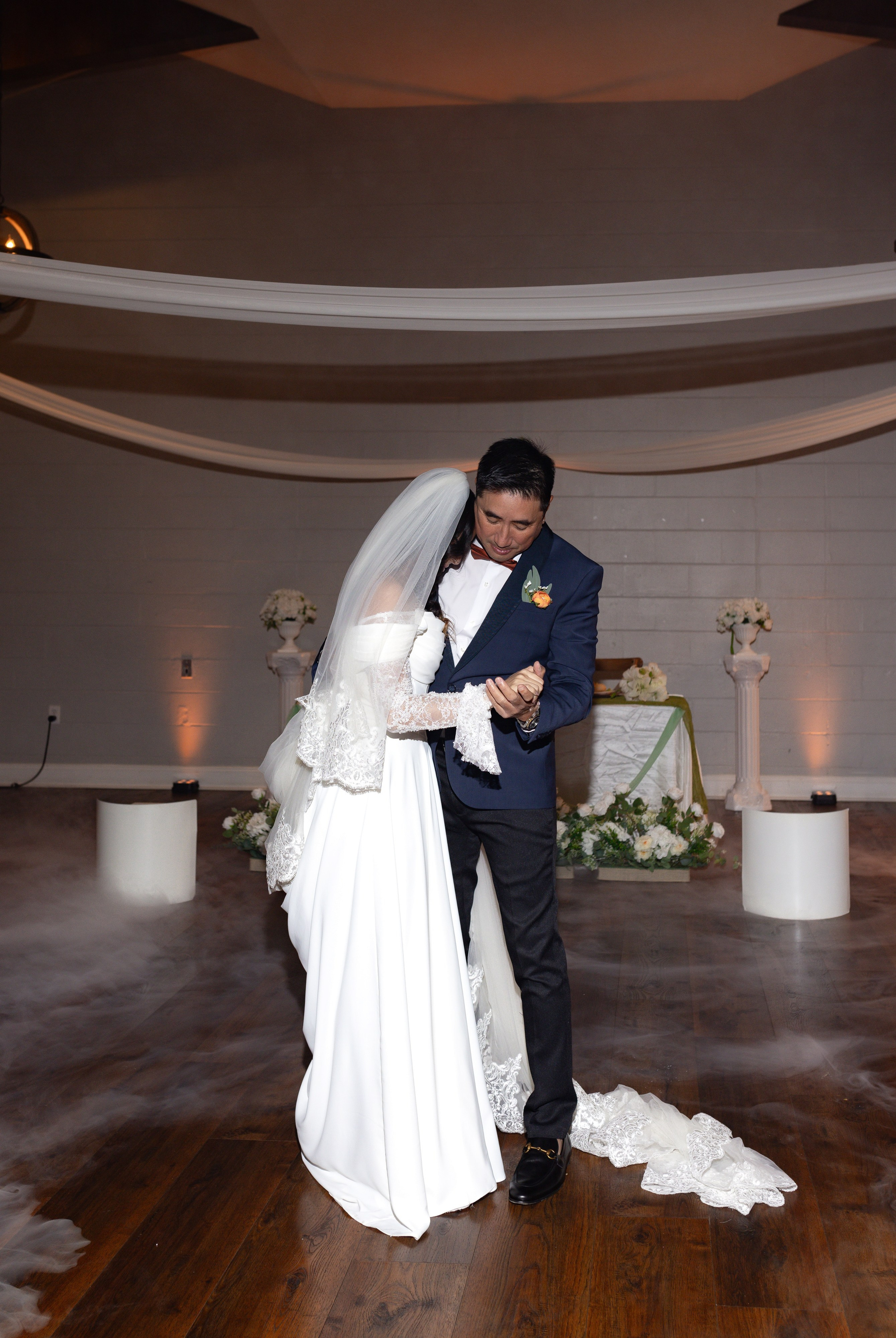 Eunice and RJ. Orlando. Photographer Anastasia Nagibina