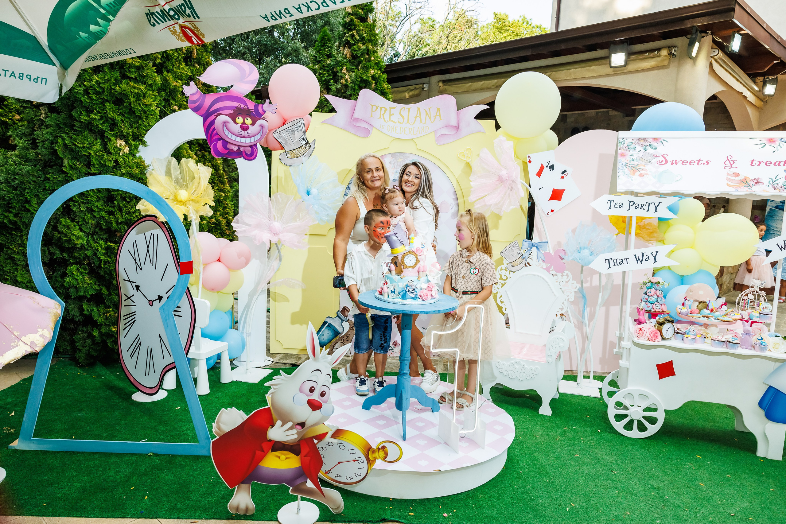 Честит 1 Рожден Ден. Фотограф Ирина Йотова