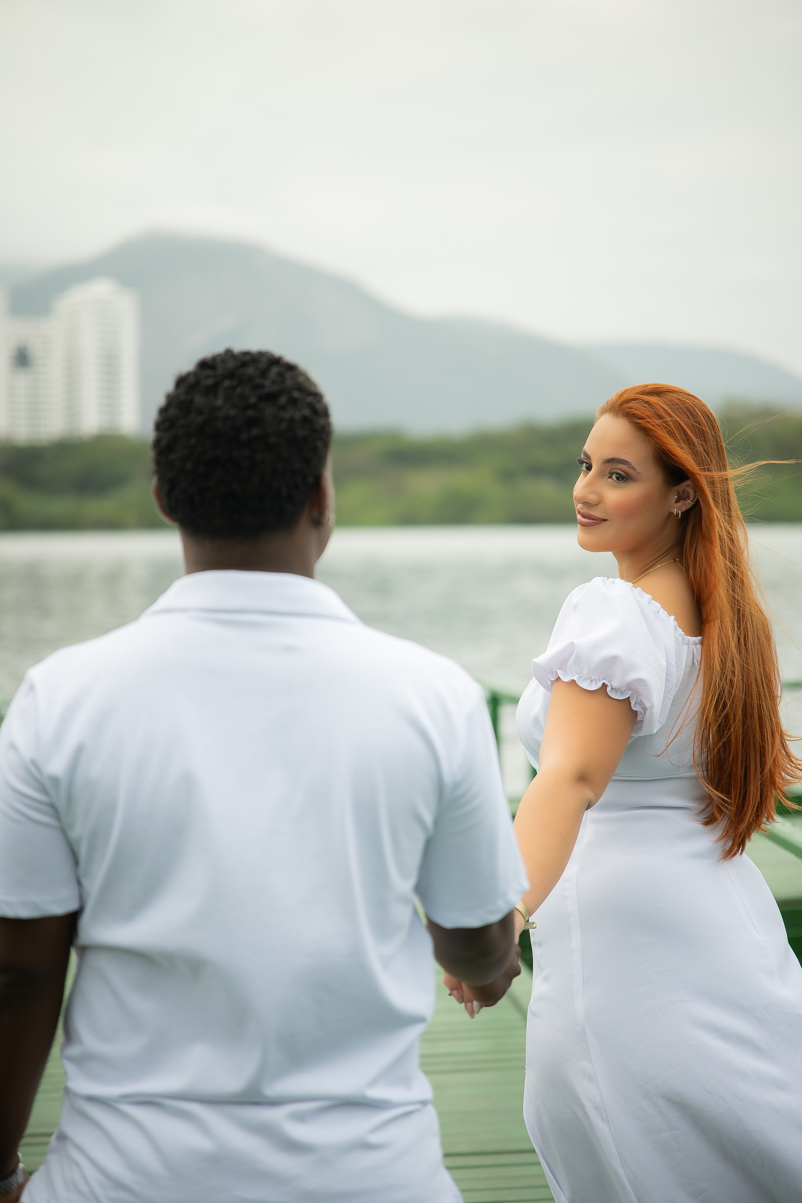 Thaís e Lenyson. Larissareisfotografa