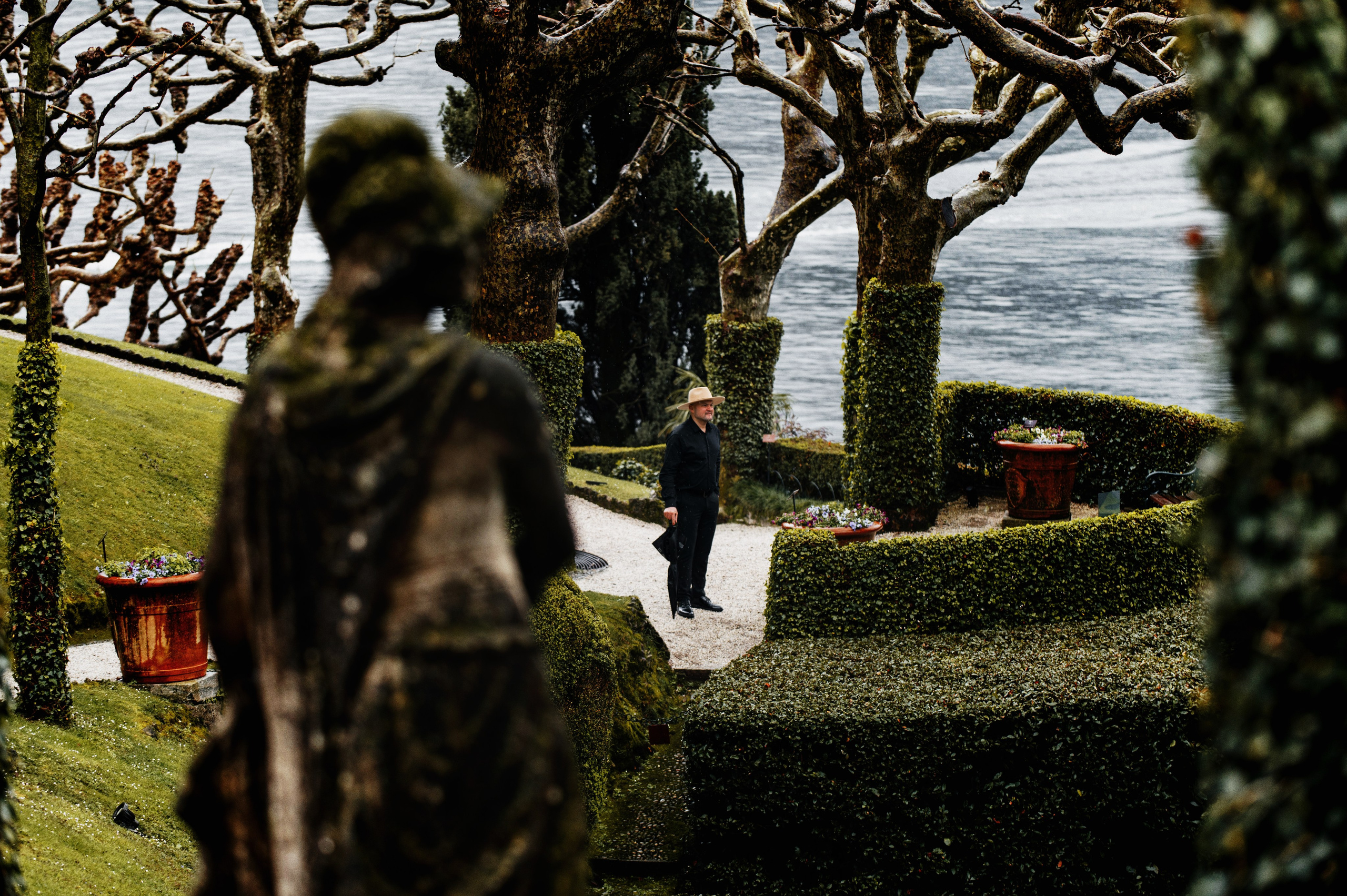 Como Evghenii. Wedding photographer from Moldova Alexey Chipchiu