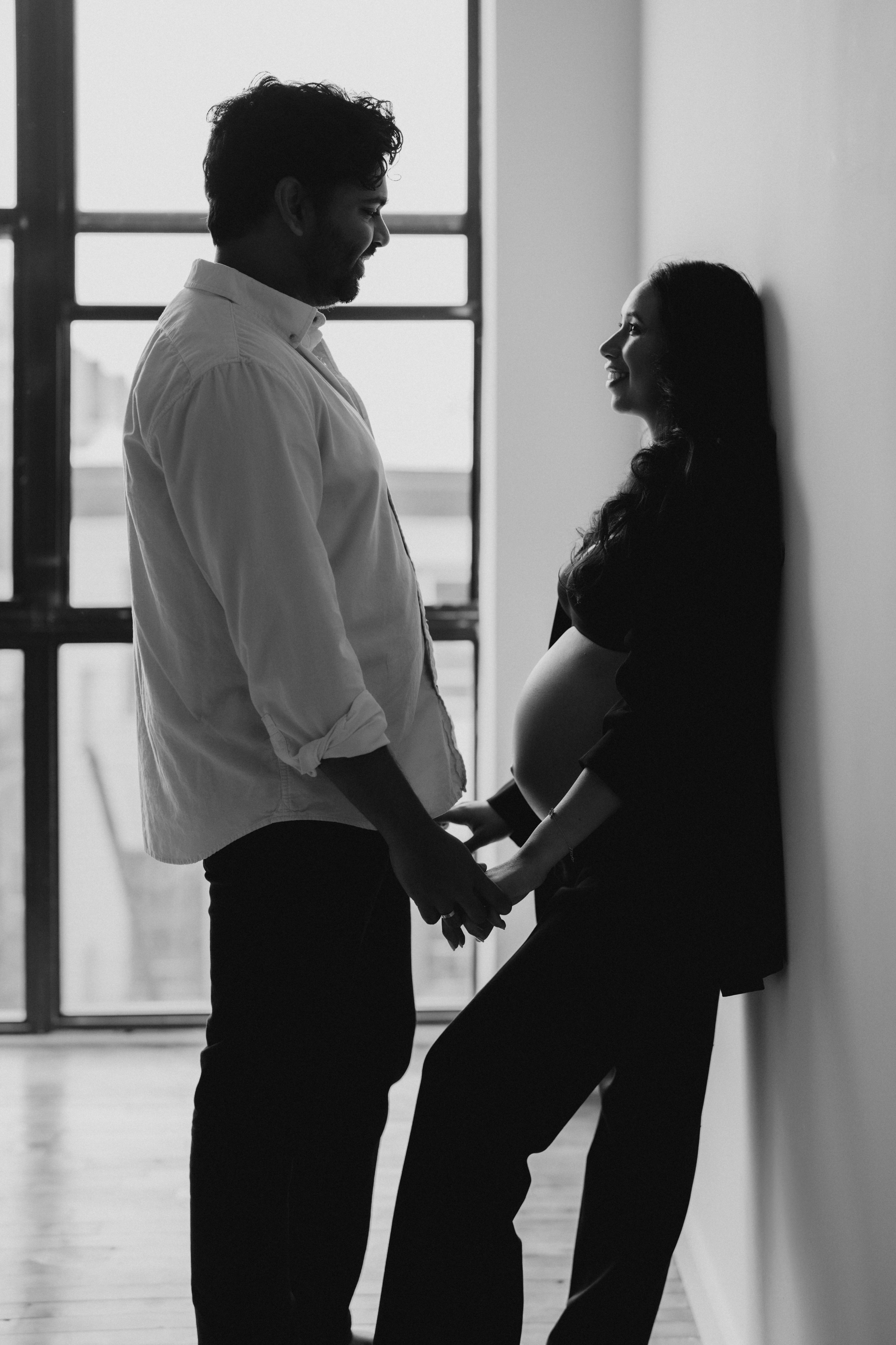 Karen. Modern maternity photographer in Long Island New York