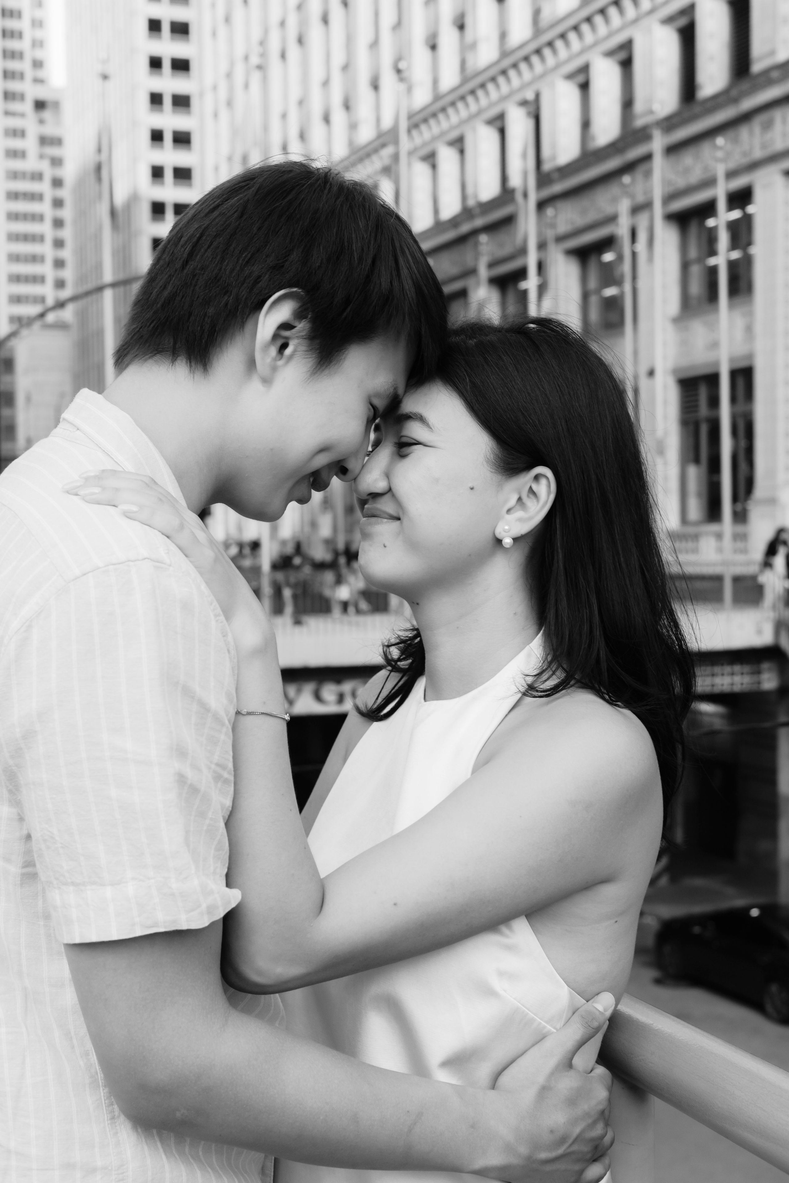 Downtown Chicago Couples Session — Chicago Photographer — Margarita Chudinova