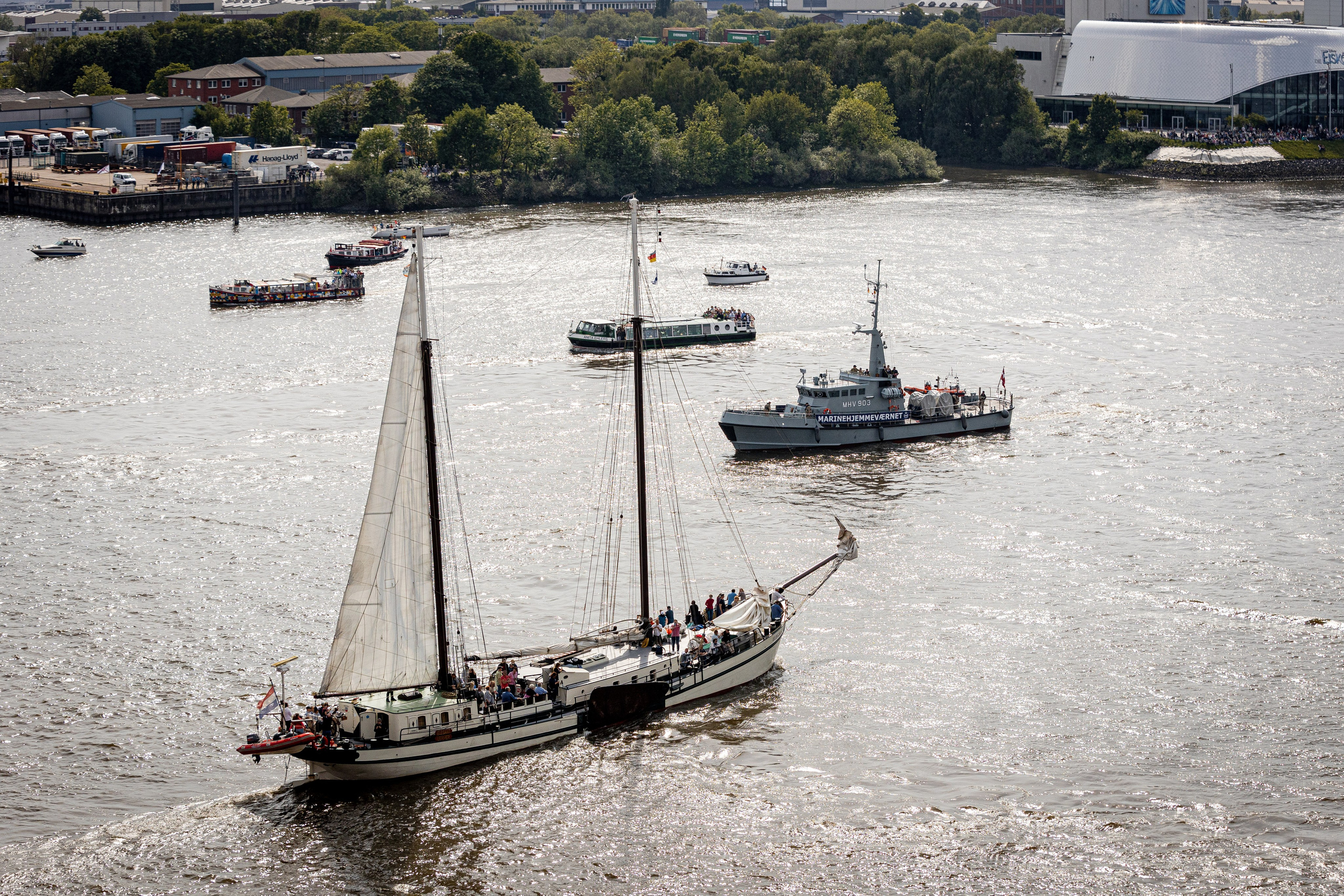 Hafengeburtstag 2024. Фотограф в Германии — Михаэль Барон